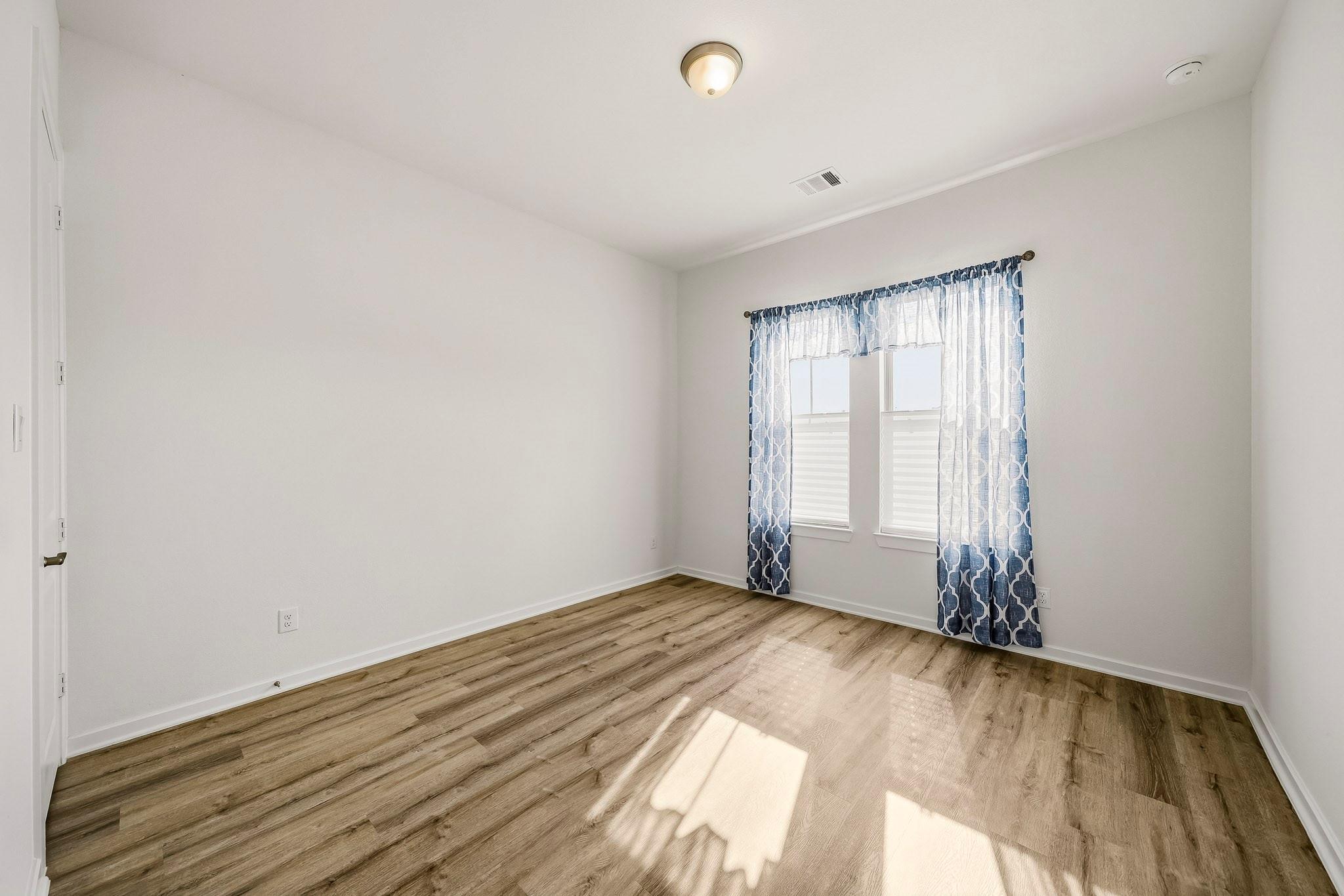 9527 Waxwing Trace Property Photo 31