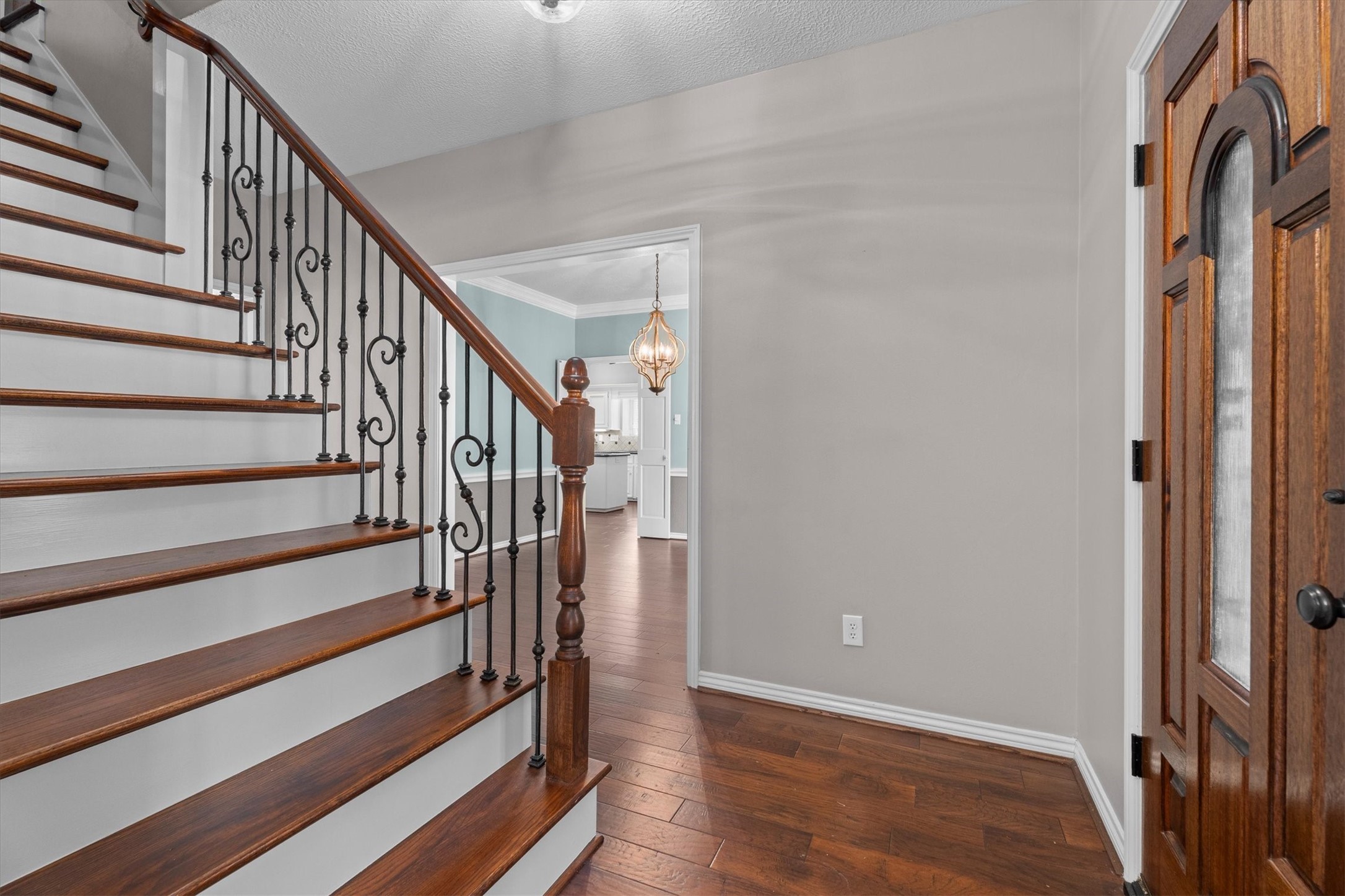 16267 Salmon Lane Property Photo 6
