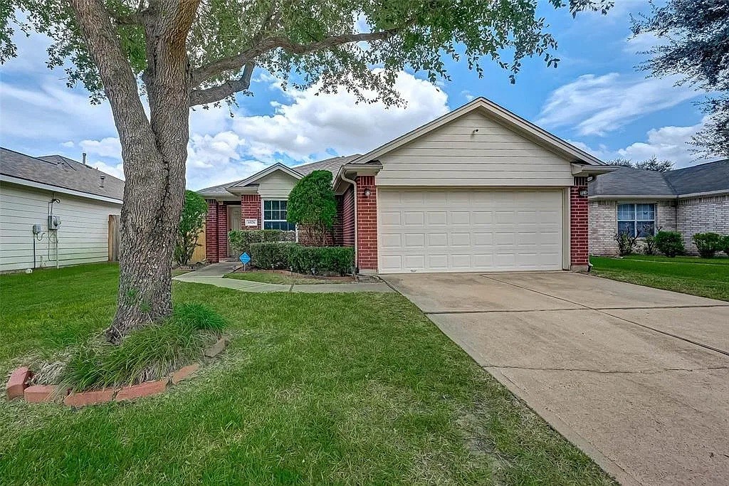 6026 Copinsay Drive Property Photo 1
