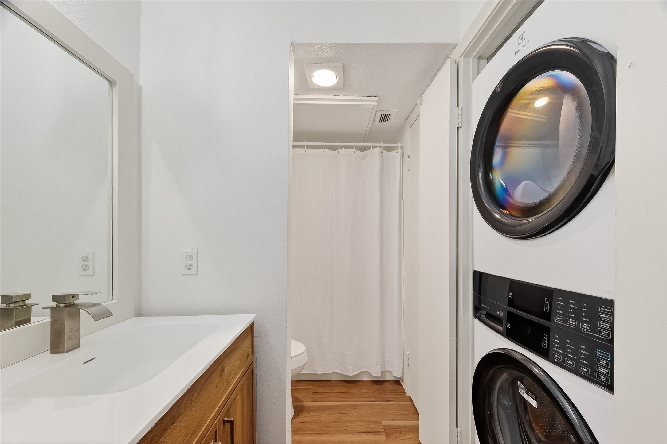7900 N Stadium Drive 42 Property Photo 11