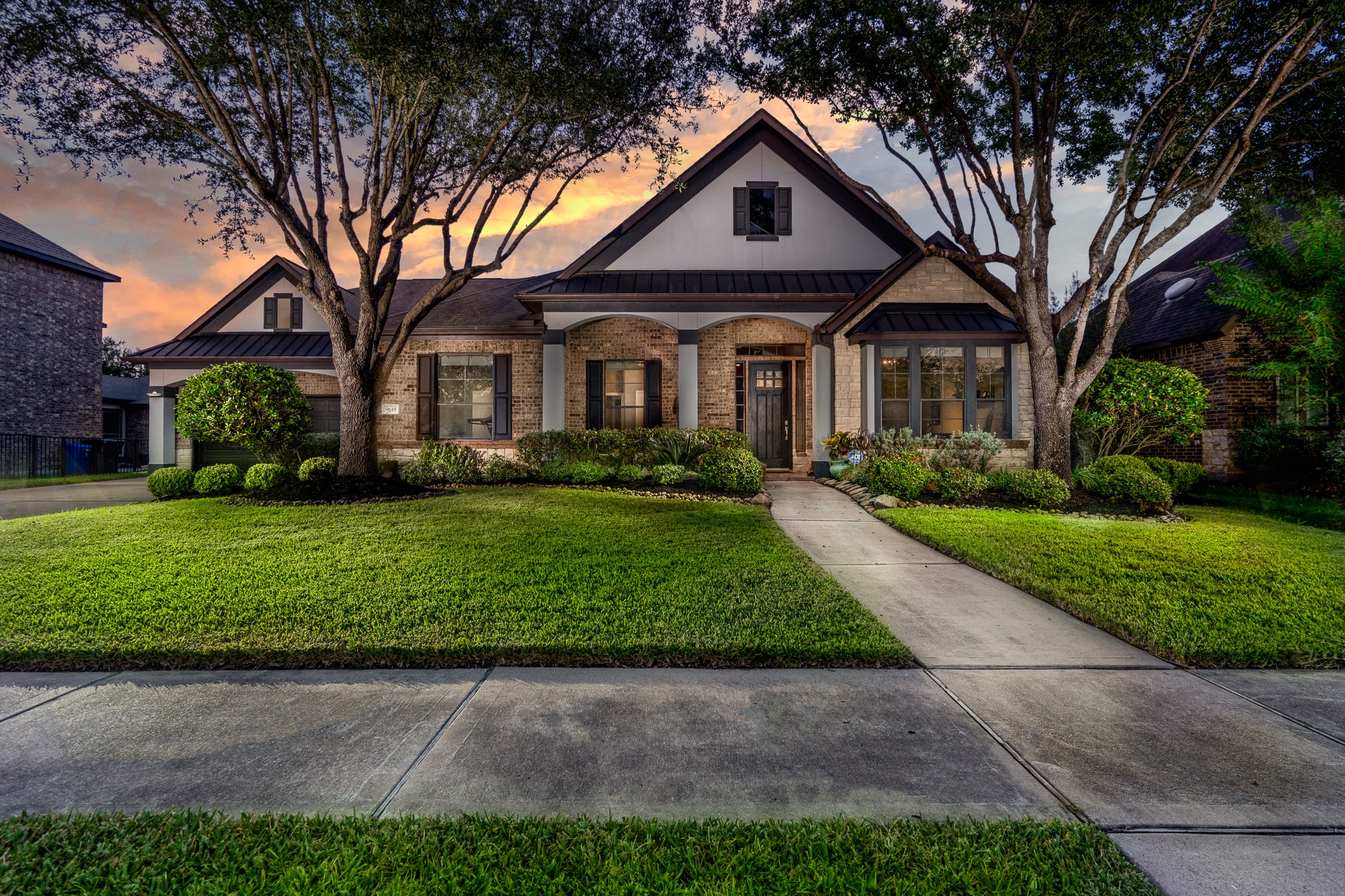 9618 W Pedernales River Drive Property Photo 1