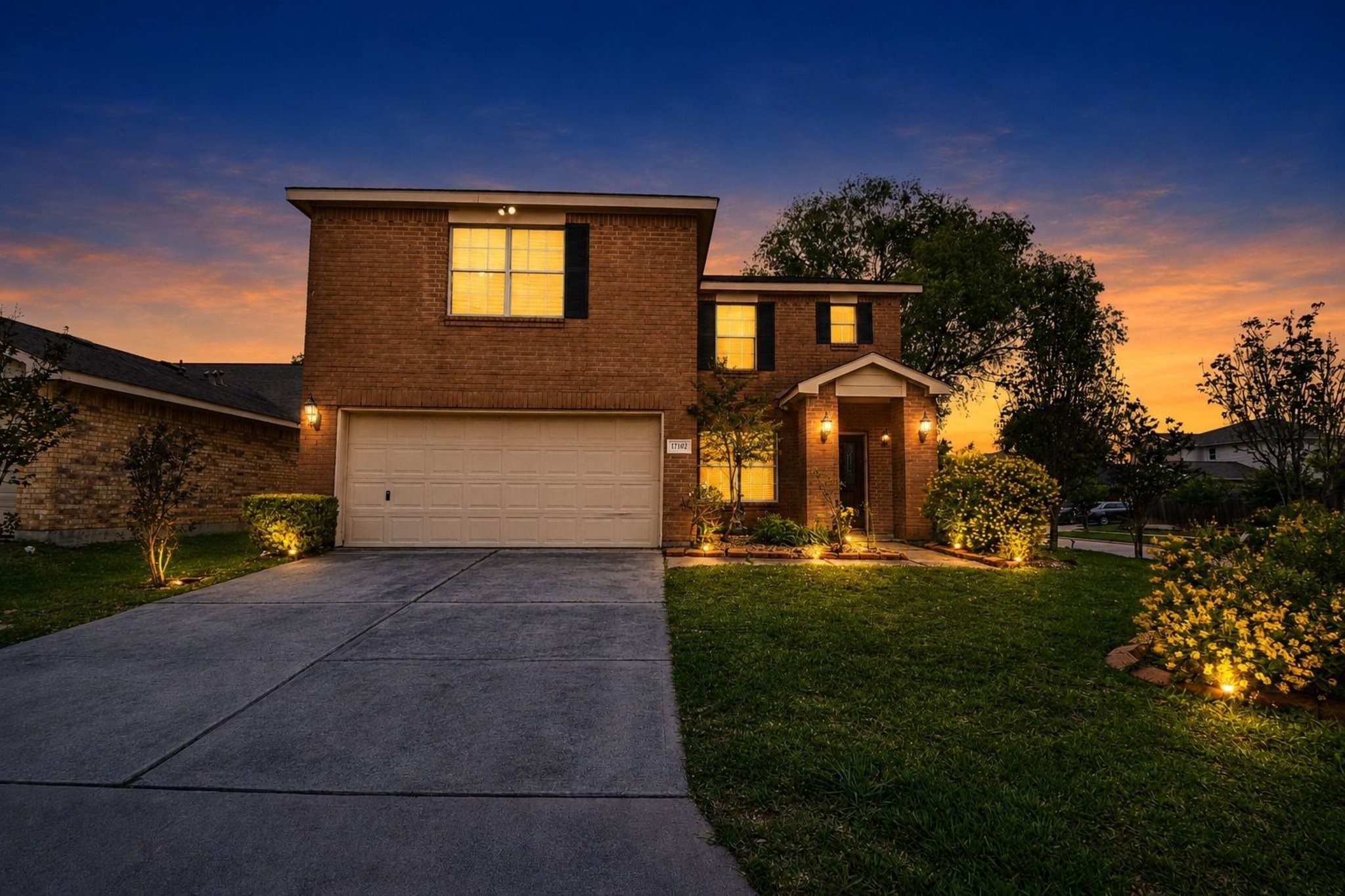 17102 Coventry Park Drive Property Photo 4
