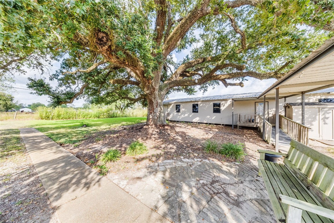 4227 Old Chocolate Bayou Road Property Photo 5