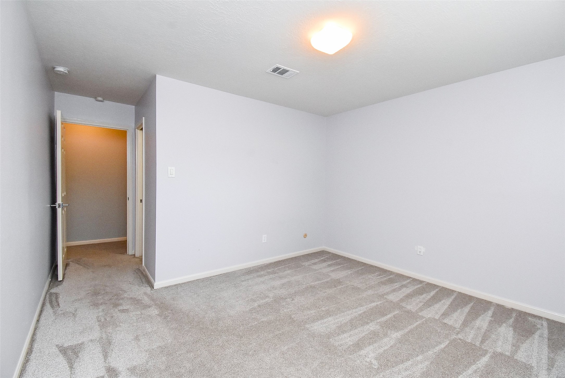 755 Last Arrow Drive Property Photo 35