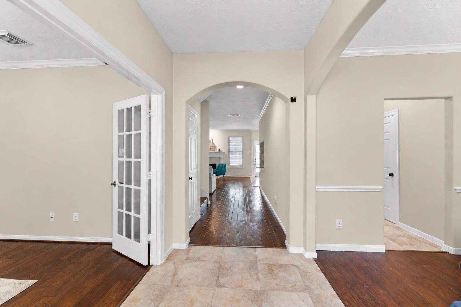 23723 Hawkins Creek Court Property Photo 3