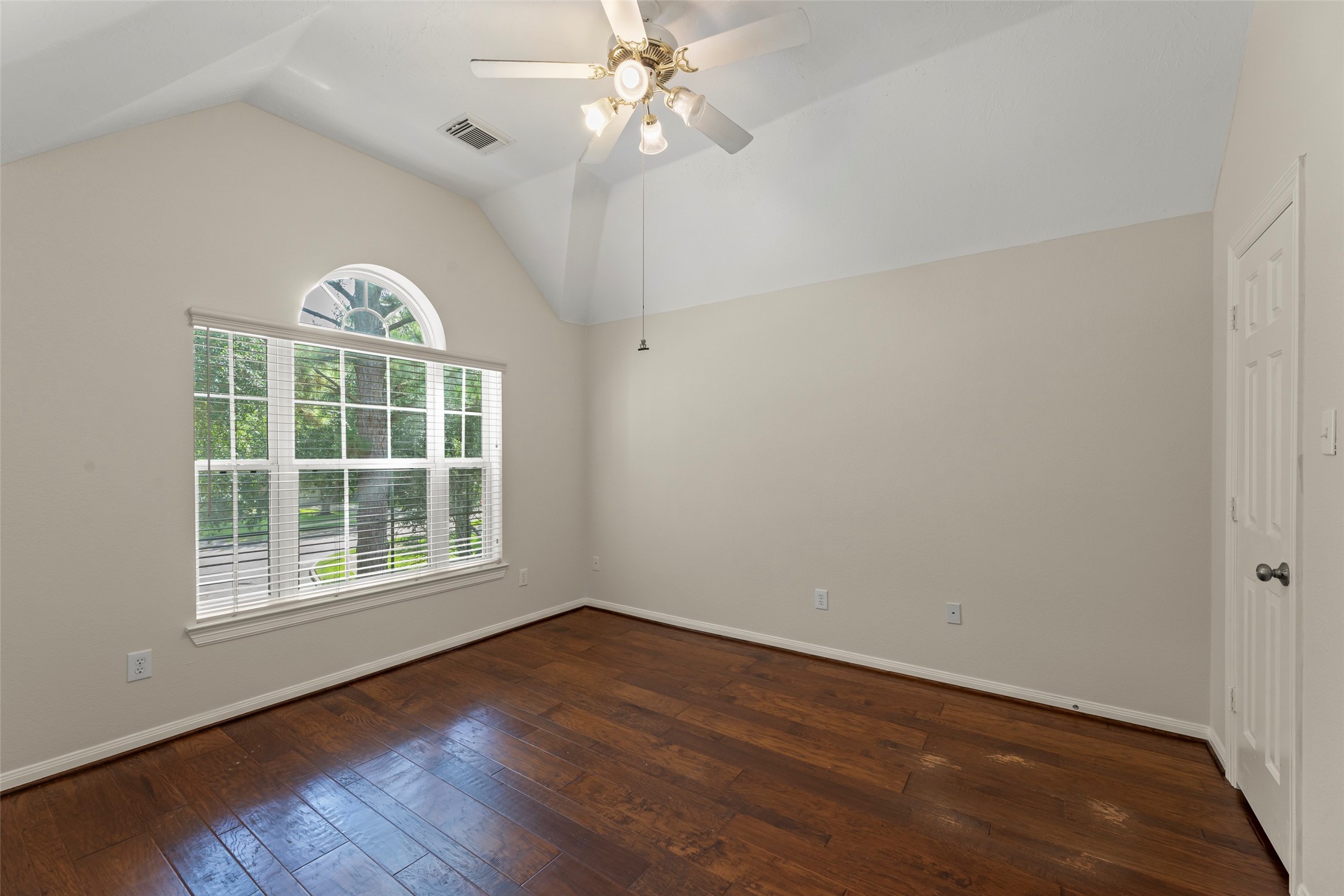 23723 Hawkins Creek Court Property Photo 28