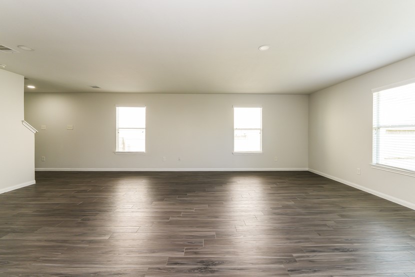 5571 Latta Plantation Drive Property Photo 7