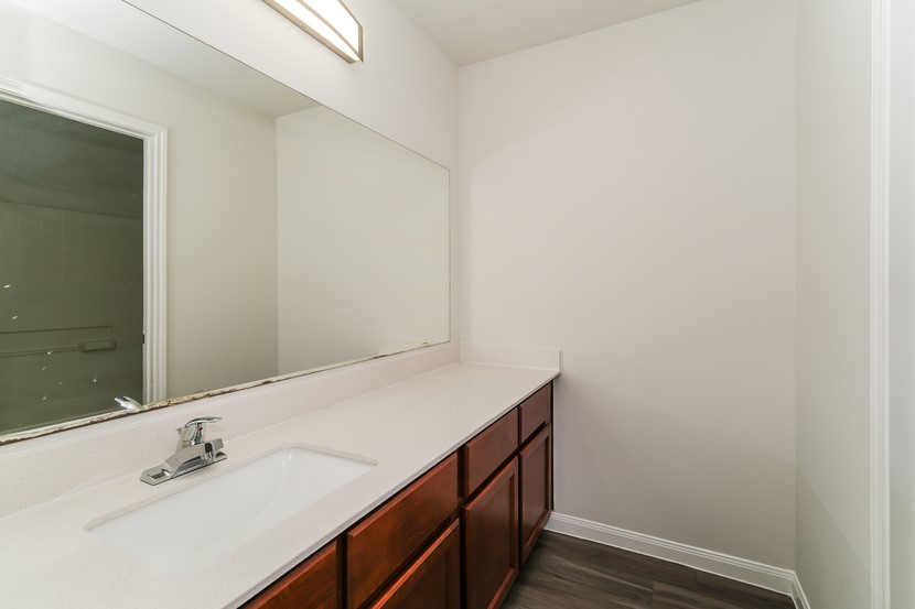 5571 Latta Plantation Drive Property Photo 15