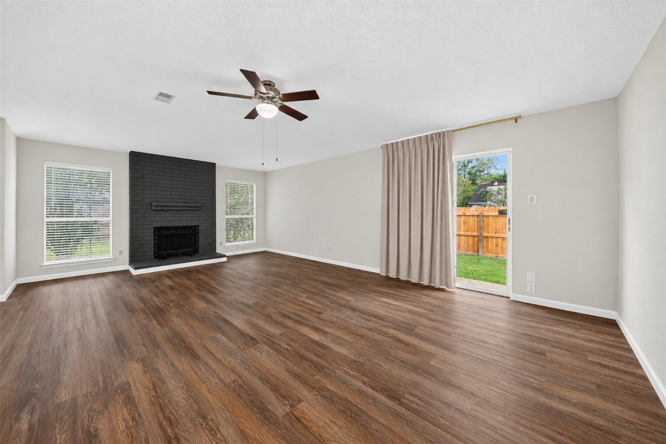 7818 Tierra Verde Drive Property Photo 5