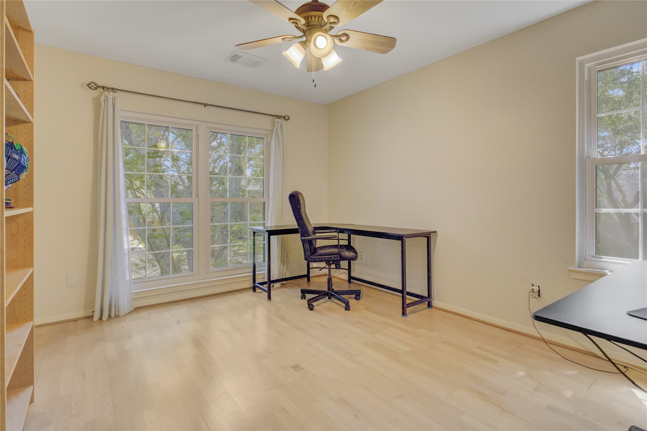 2826 Spring Lakes Property Photo 23