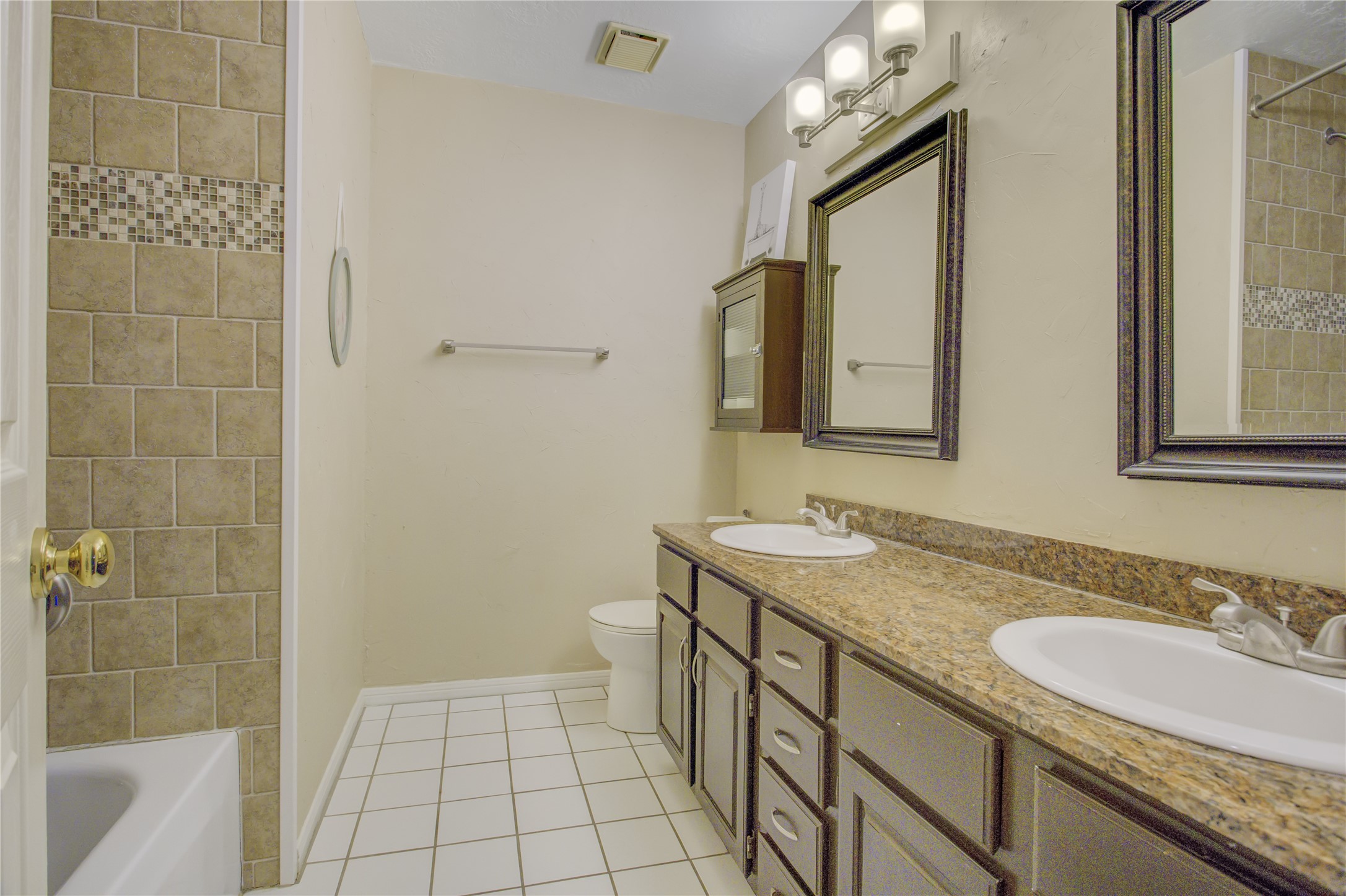 2826 Spring Lakes Property Photo 24