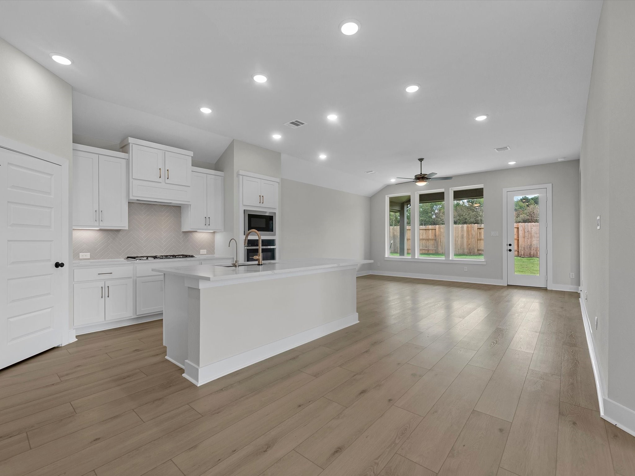 6929 Nubuck Drive Property Photo 3