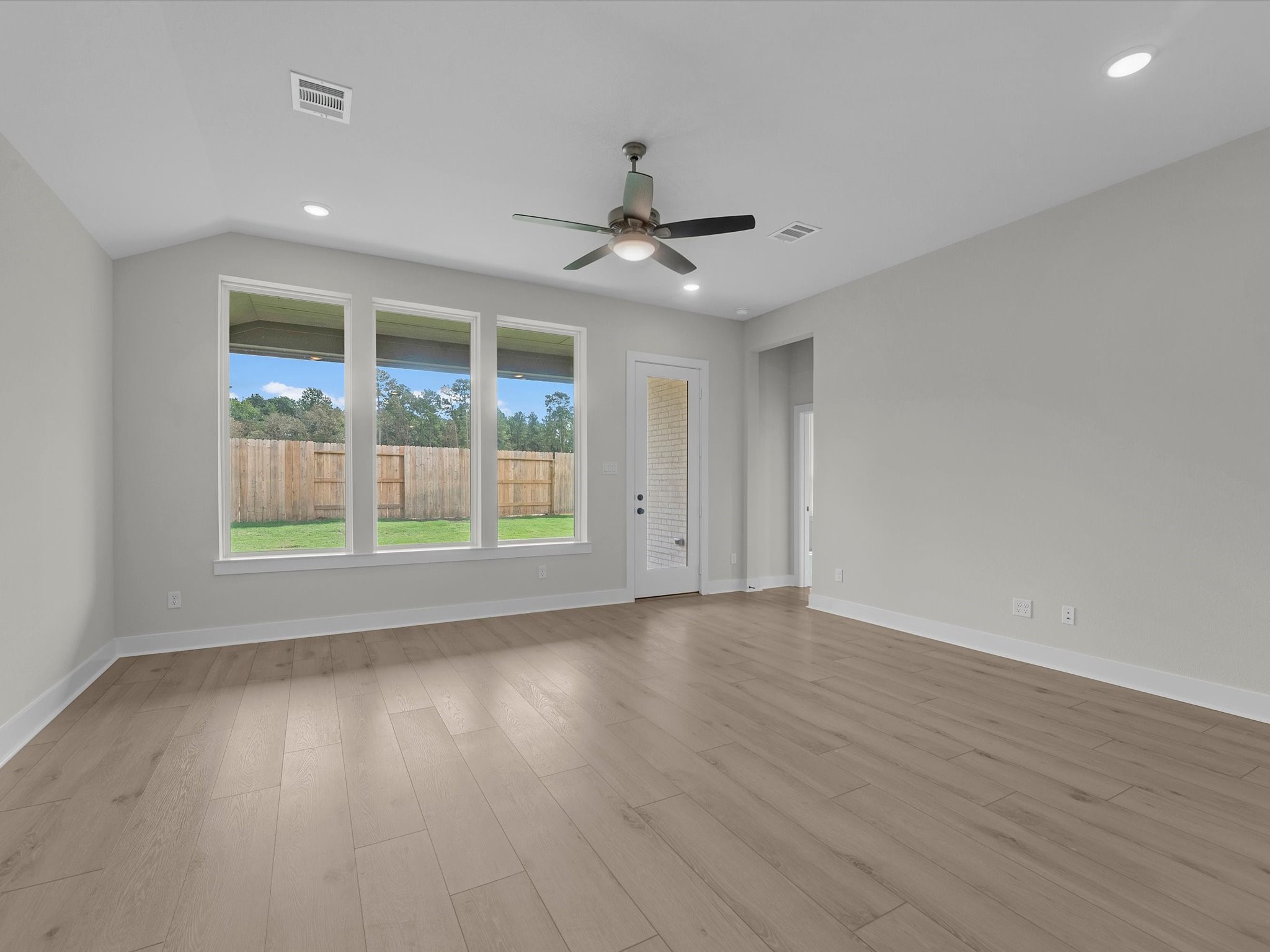 6929 Nubuck Drive Property Photo 9