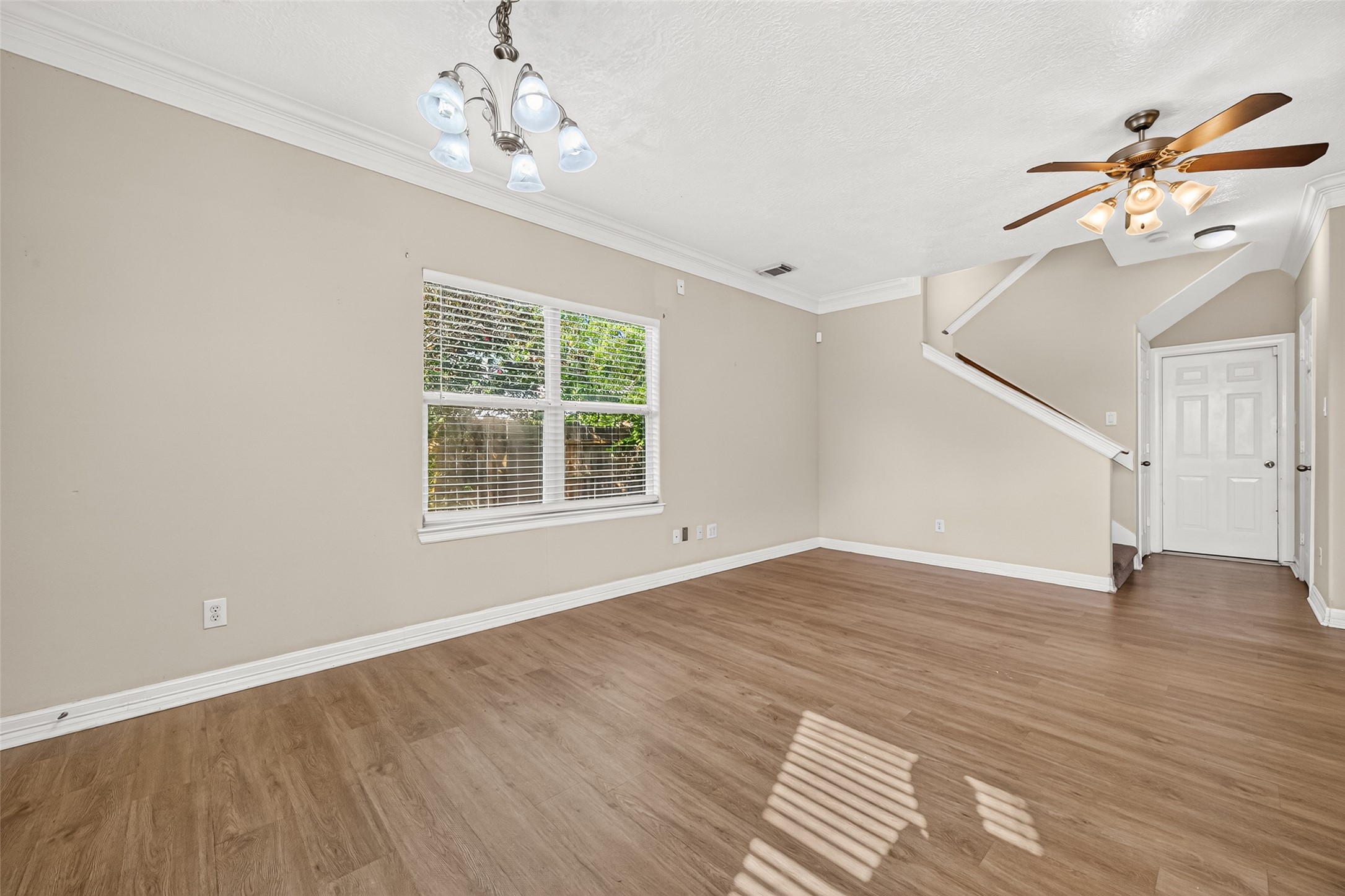 10355 Panther Point Drive Property Photo 13