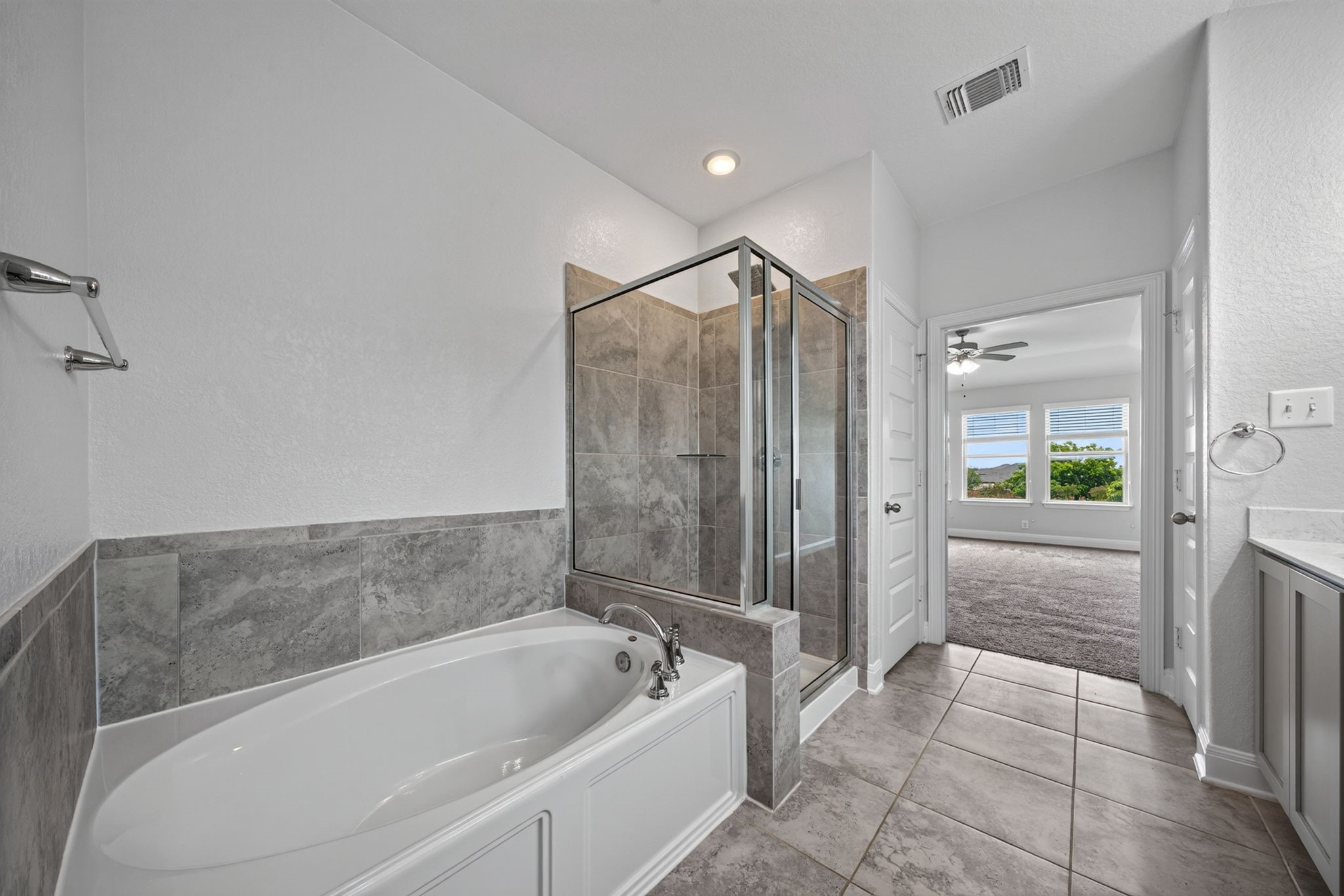 619 Wipper Property Photo 13