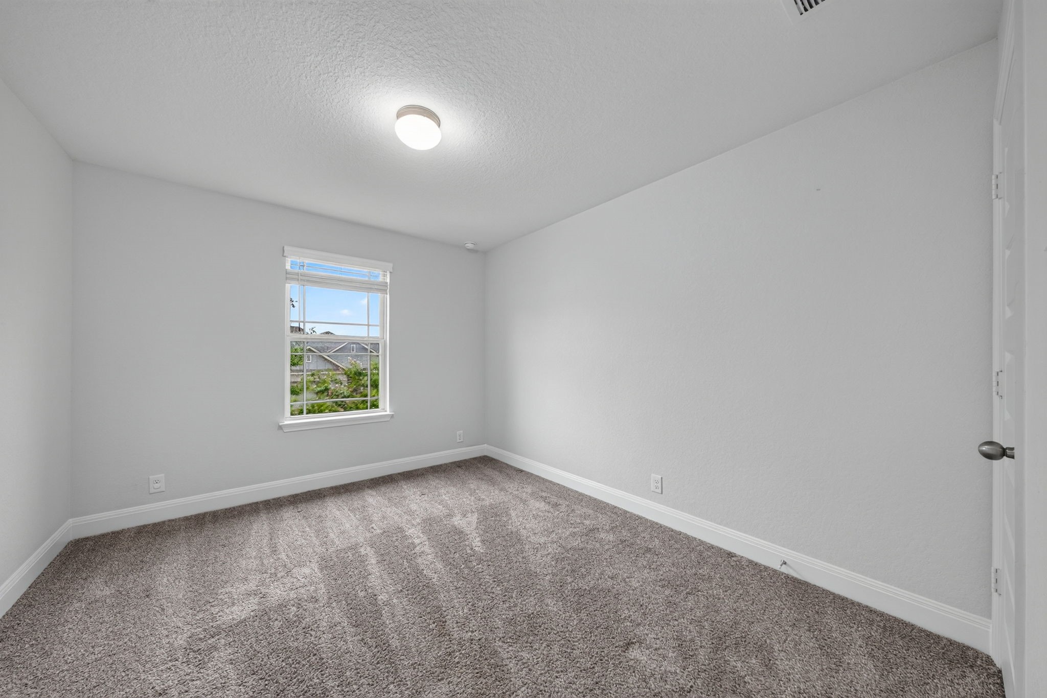 619 Wipper Property Photo 23