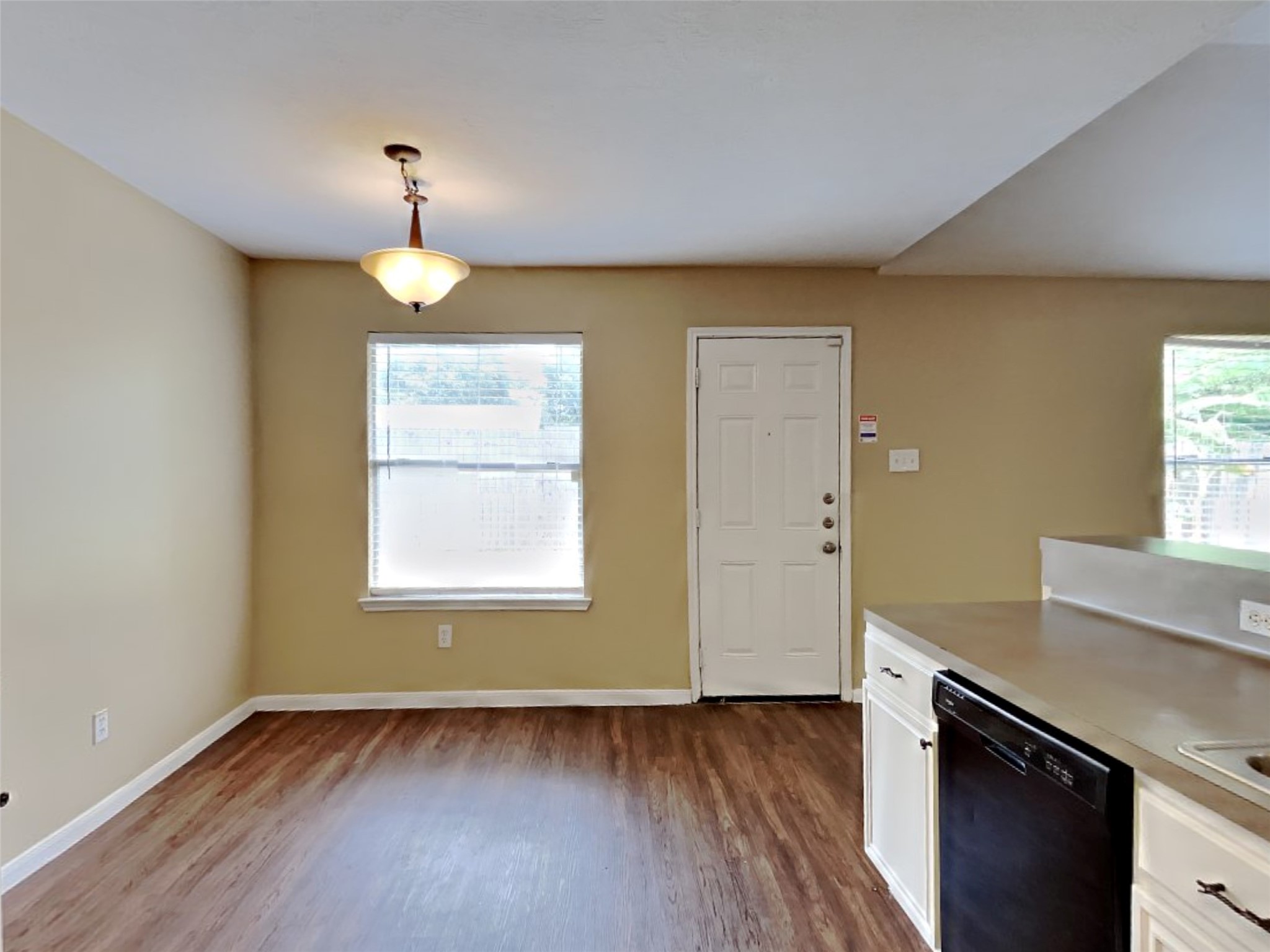 9812 Fair Brook Way Property Photo 3