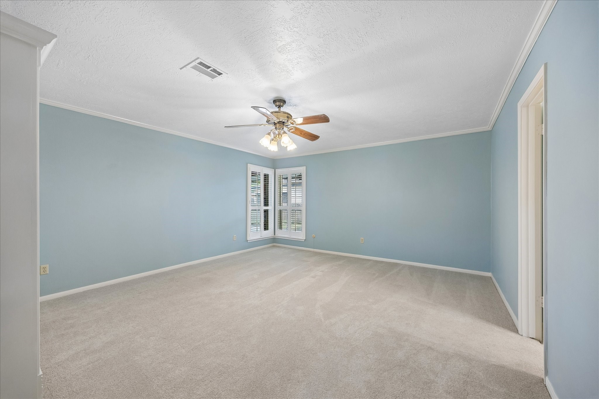 1809 Winding Creek Drive Property Photo 17
