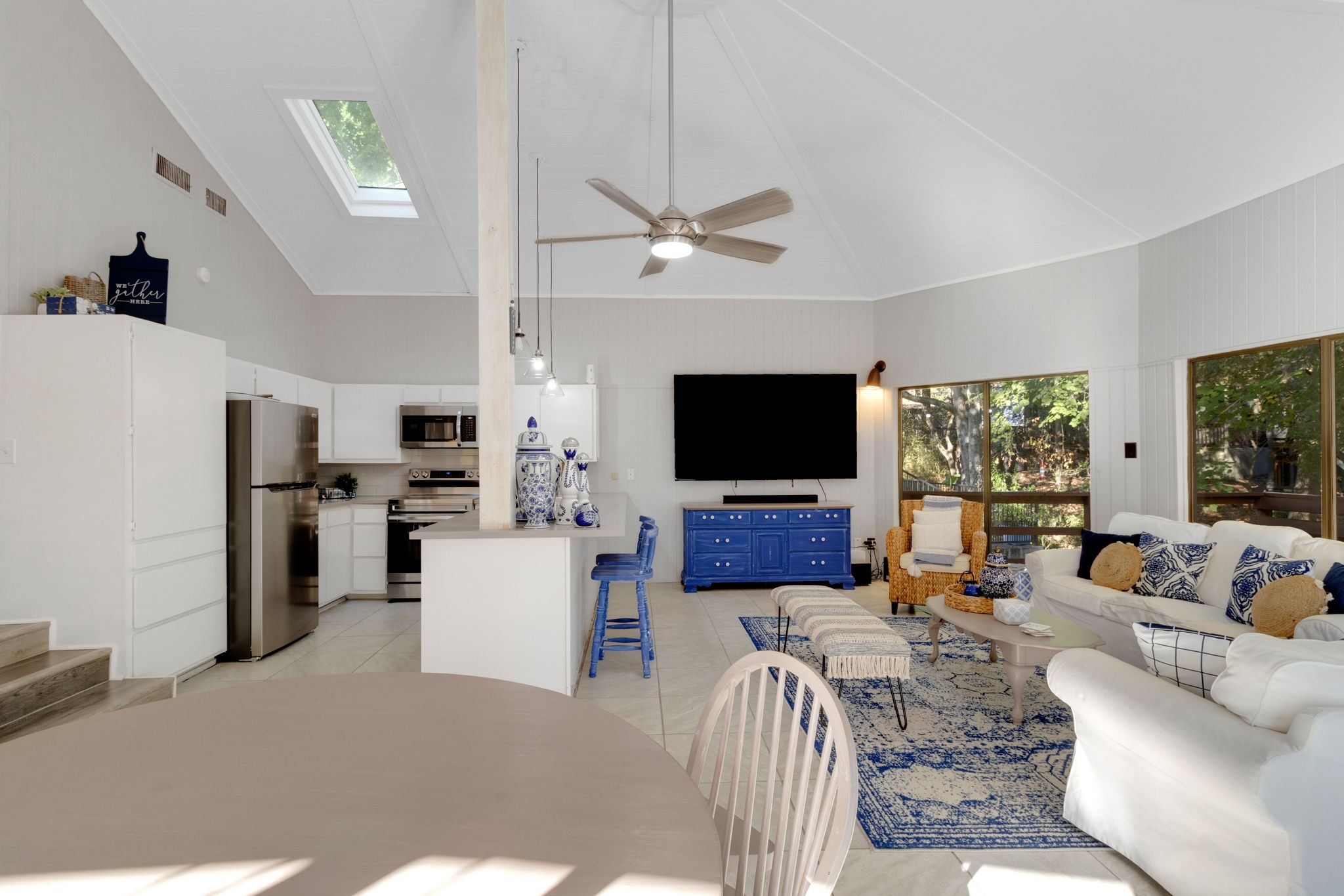 90 Harbour Lane Property Photo 4