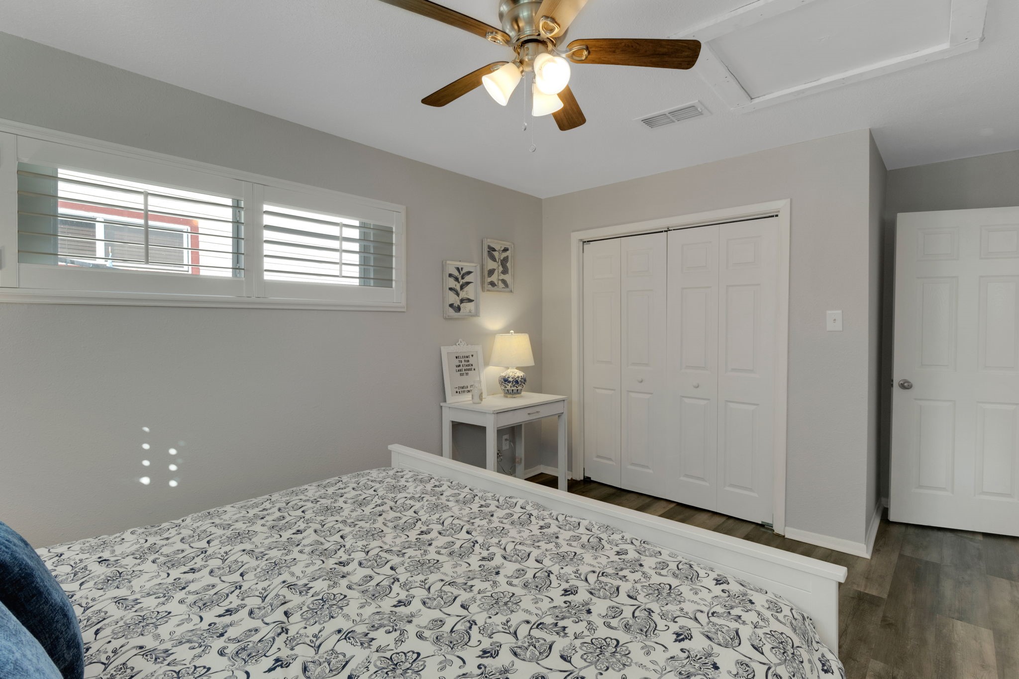 90 Harbour Lane Property Photo 16