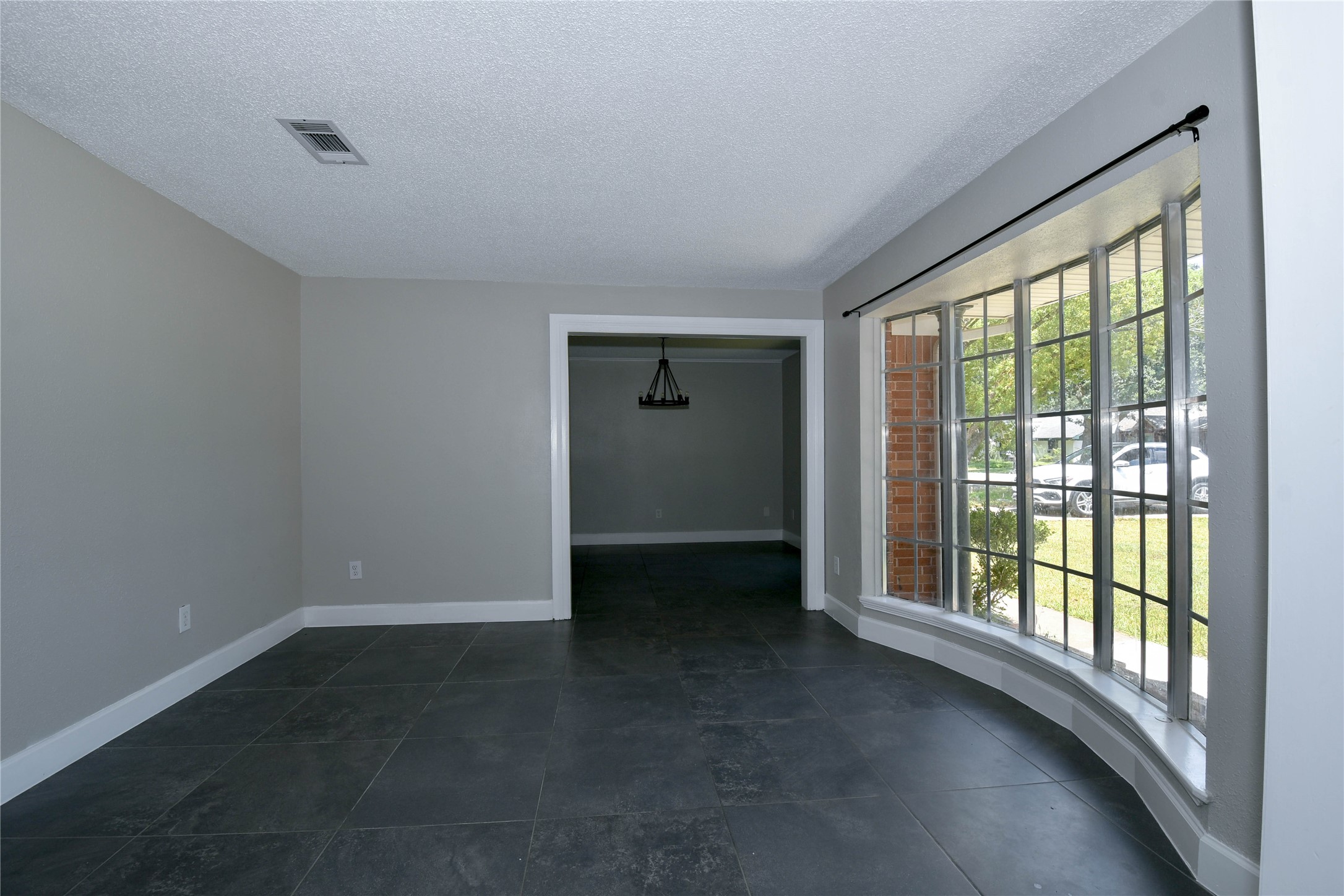 1126 Robert Street Property Photo 3