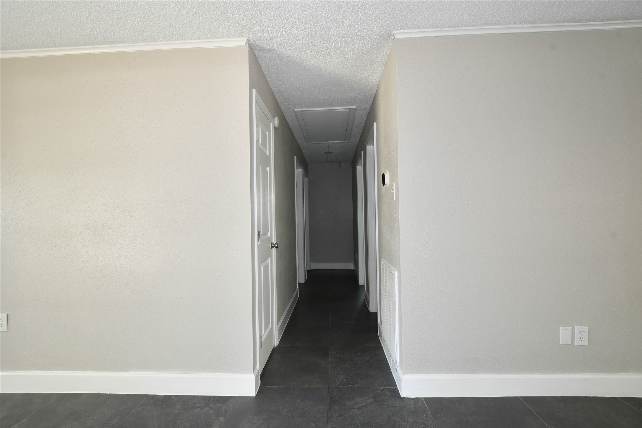 1126 Robert Street Property Photo 9