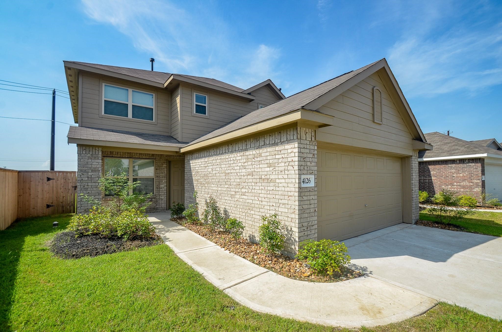 4126 Brazos Brook Trail Property Photo 2