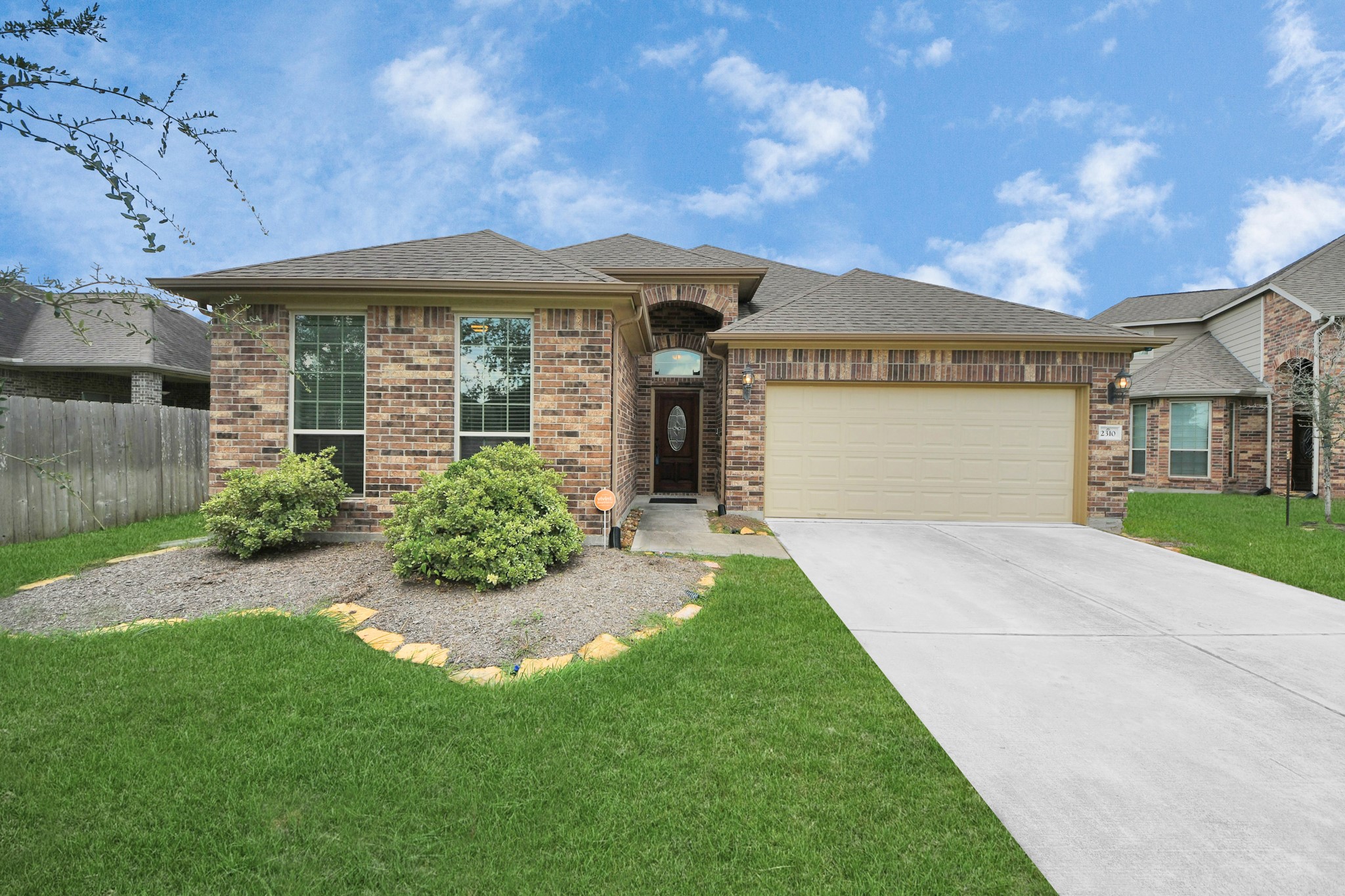 2310 Brett Court Property Photo 4