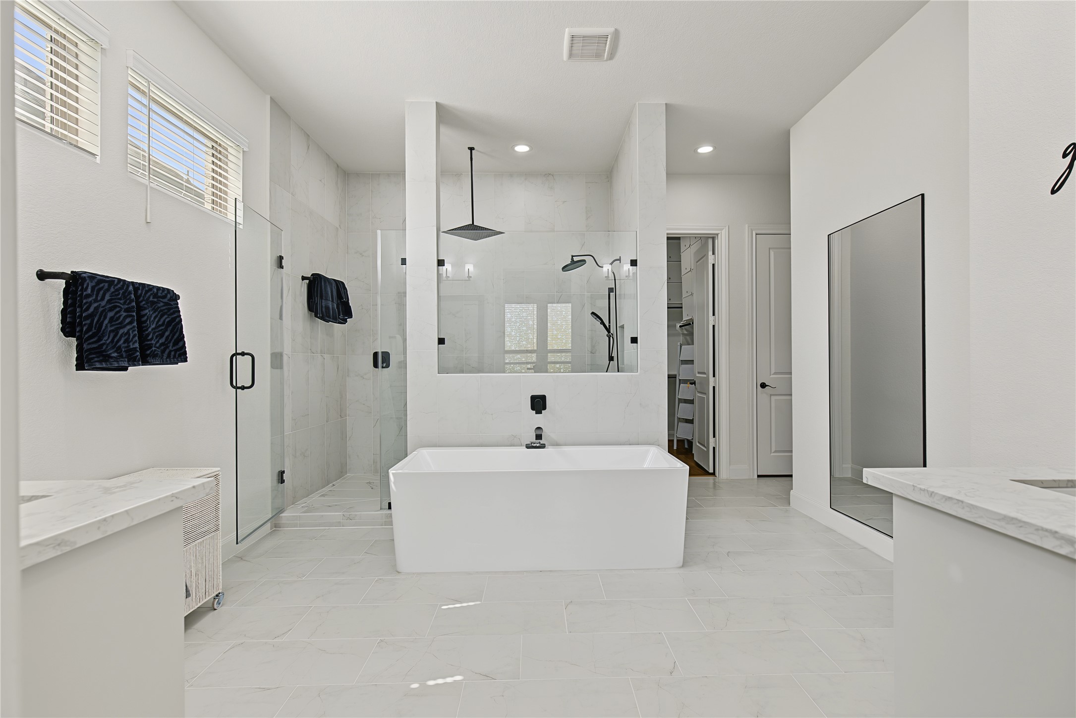 8630 Blue Coral Drive Property Photo 22