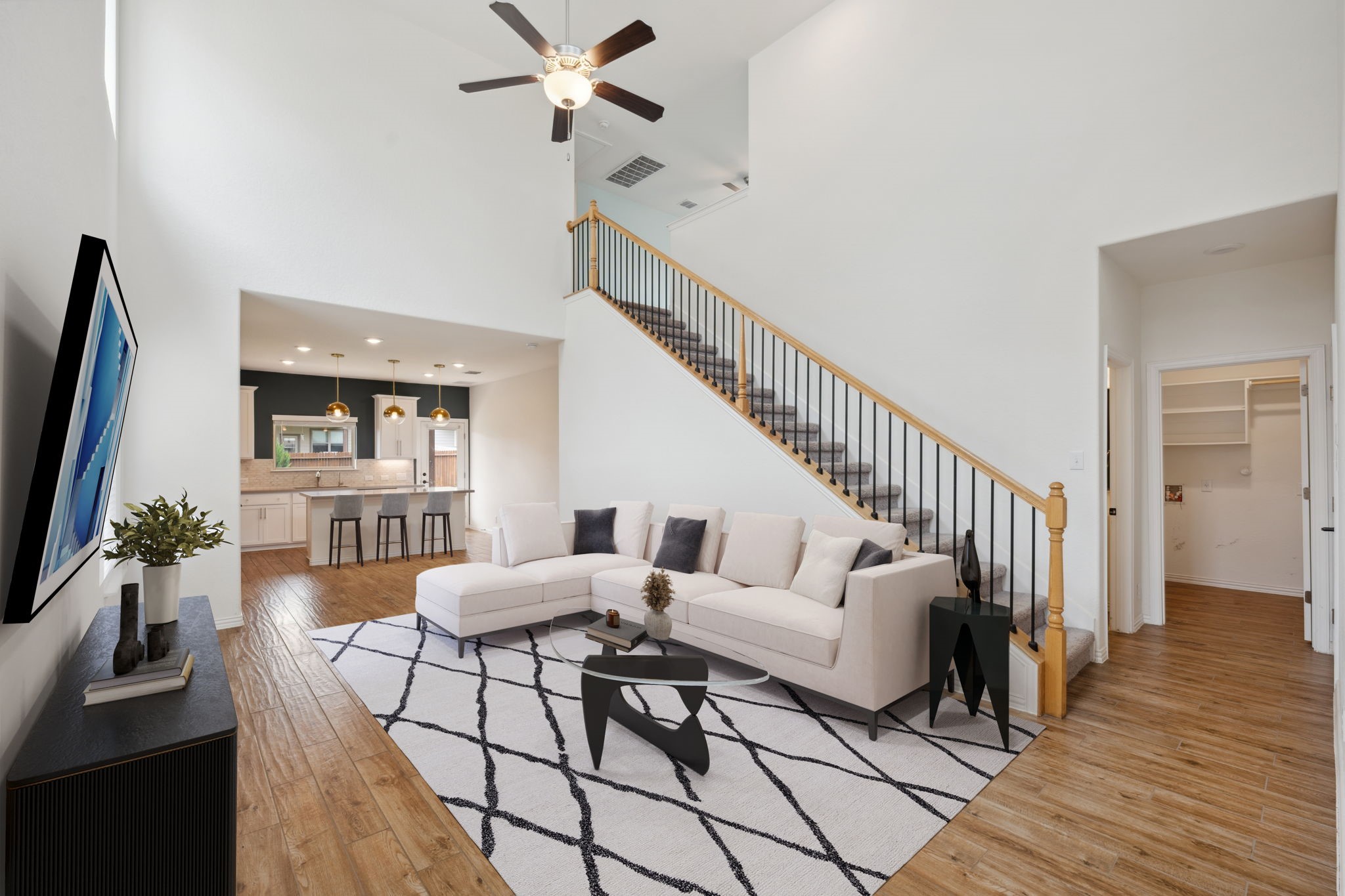 2013 Flametree Avenue Property Photo 6