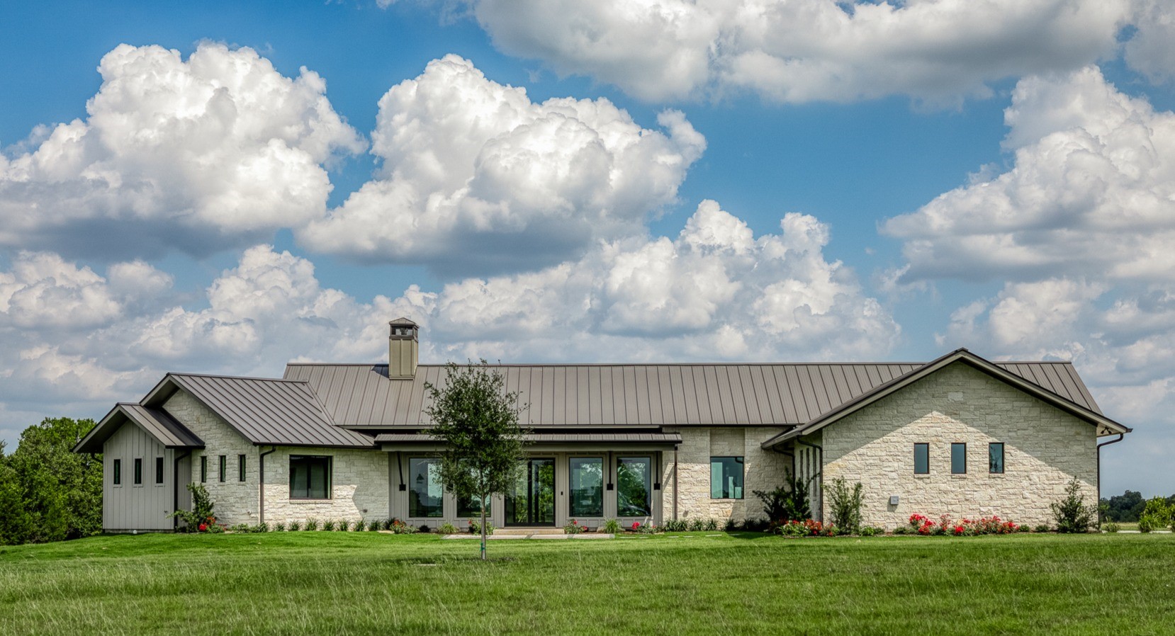 4961 Hartfield Road Property Photo 1