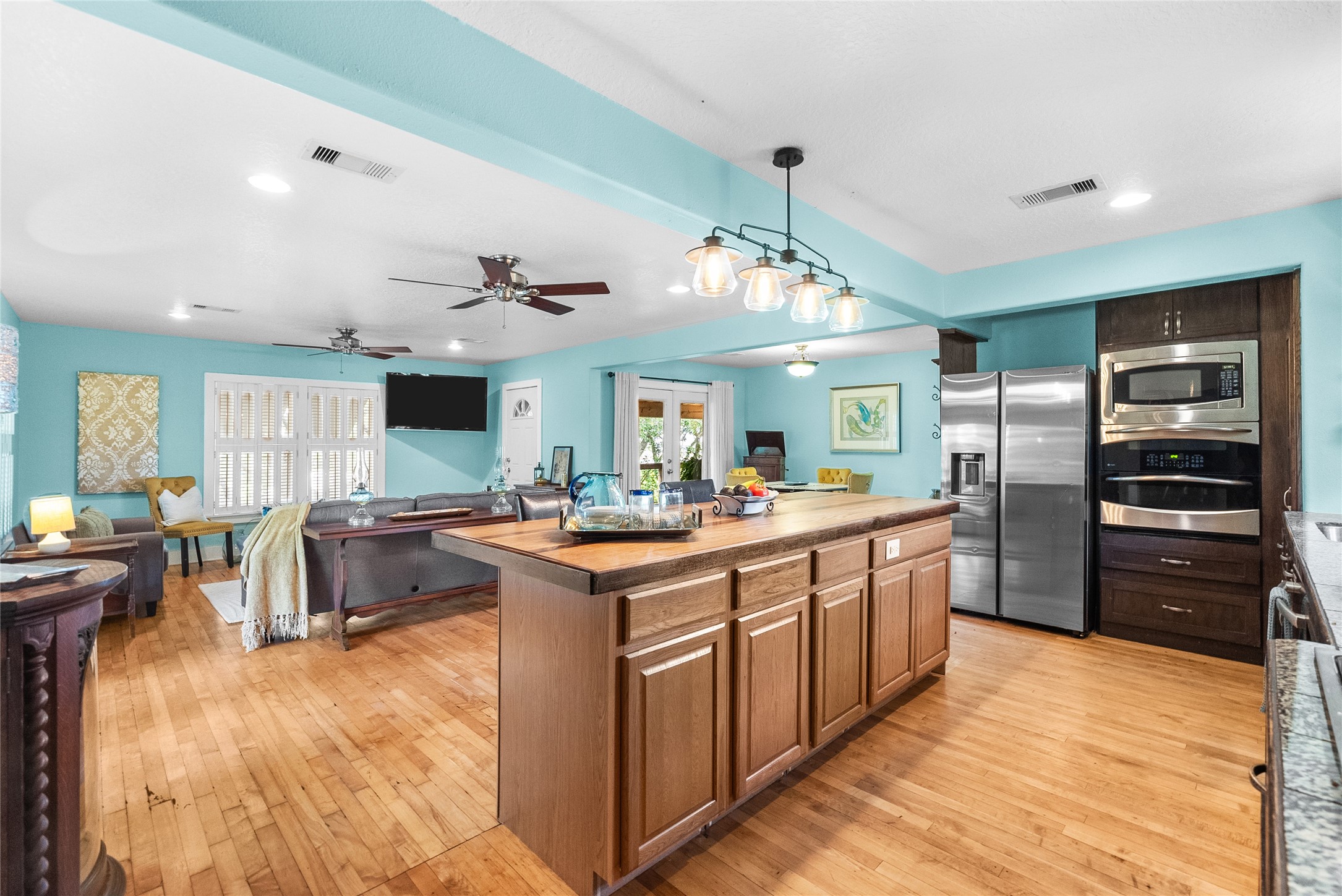 939 17th Street Property Photo 8