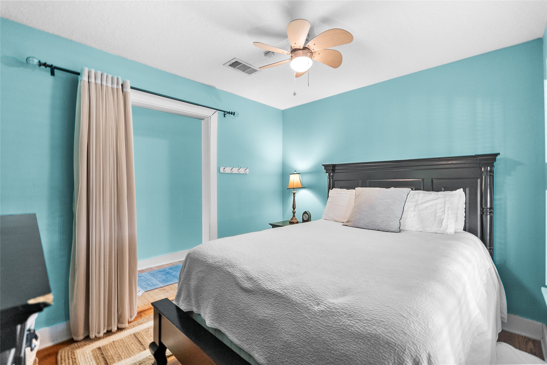 939 17th Street Property Photo 16