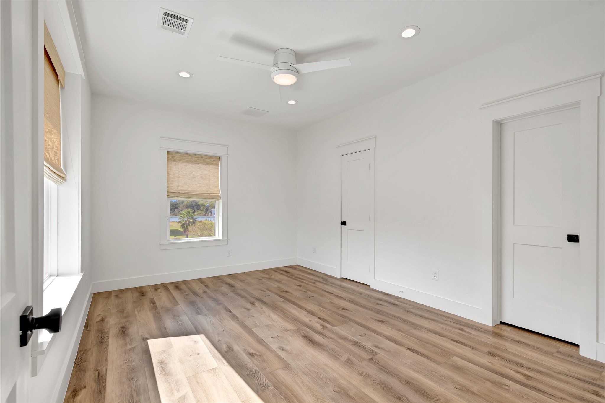 1800 Todville Road Property Photo 31