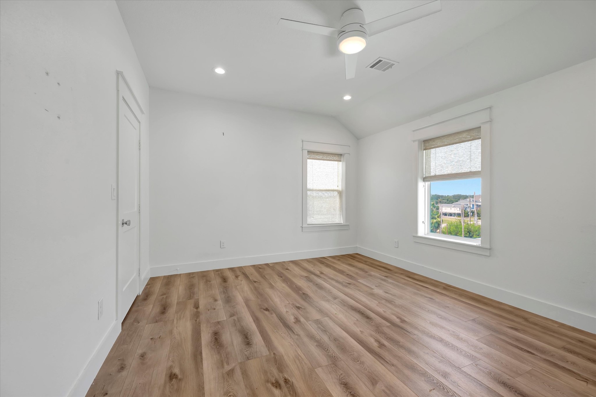 1800 Todville Road Property Photo 39