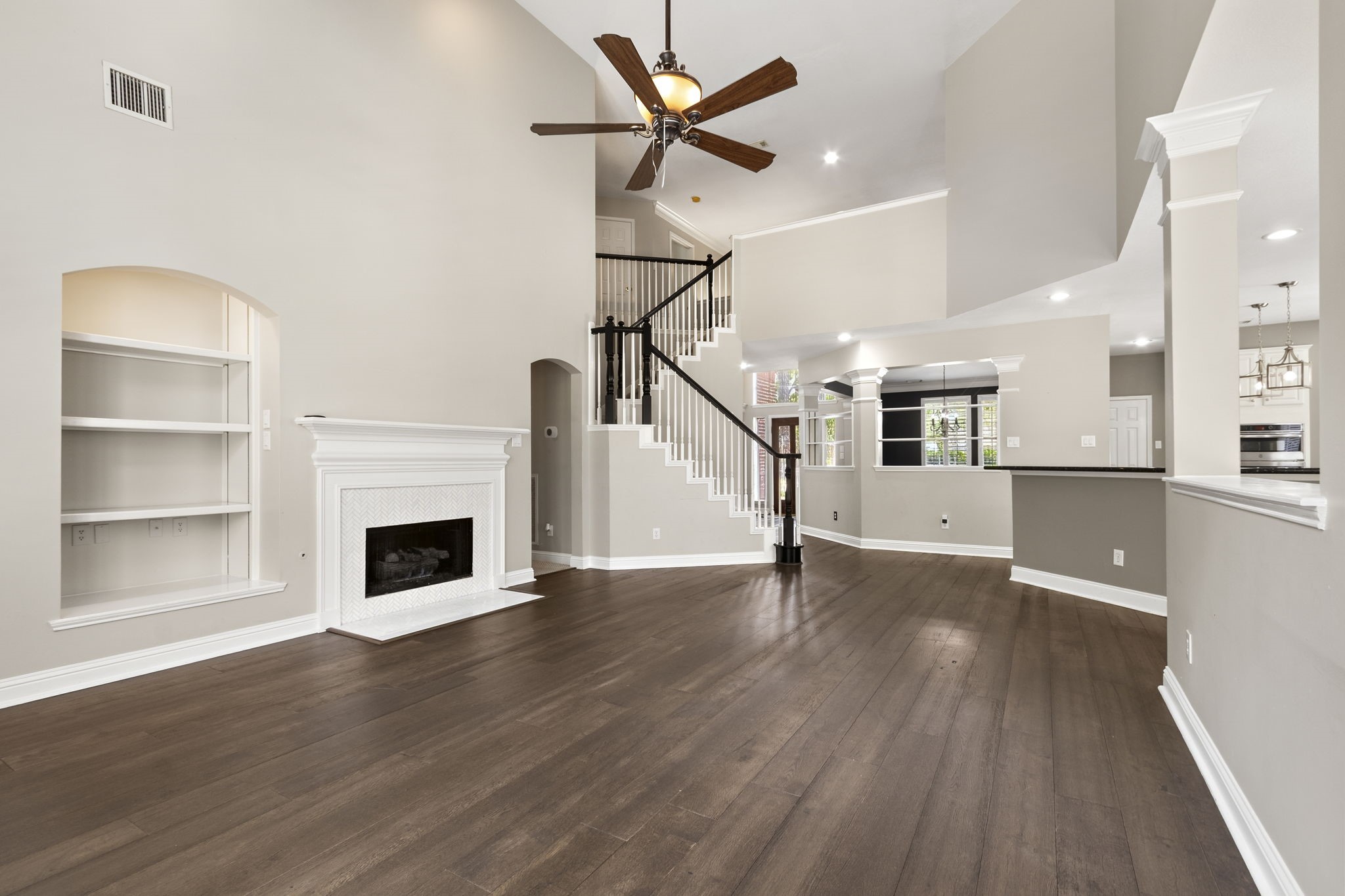 13614 Cardinal Cove Court Property Photo 11