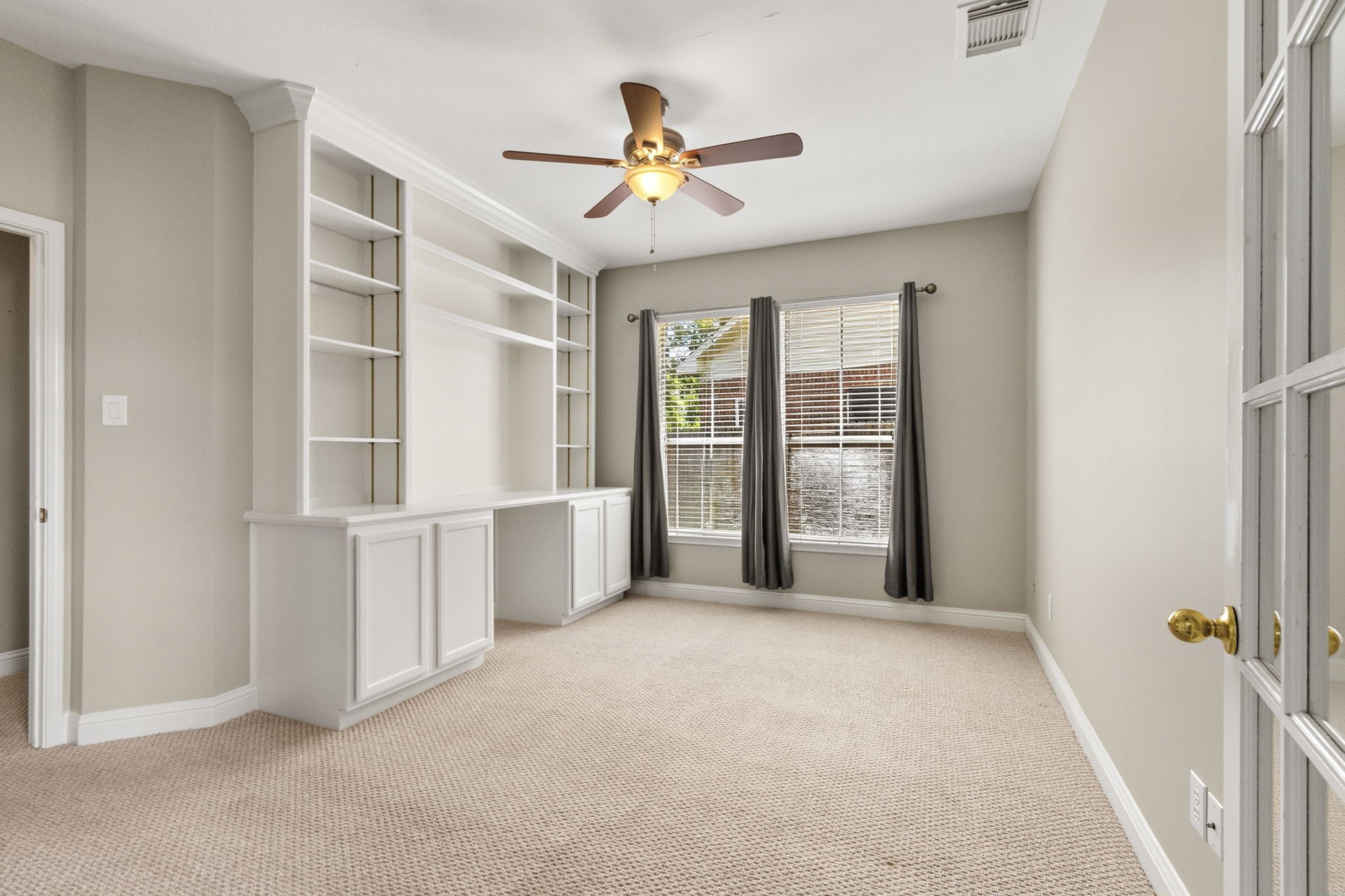 13614 Cardinal Cove Court Property Photo 18