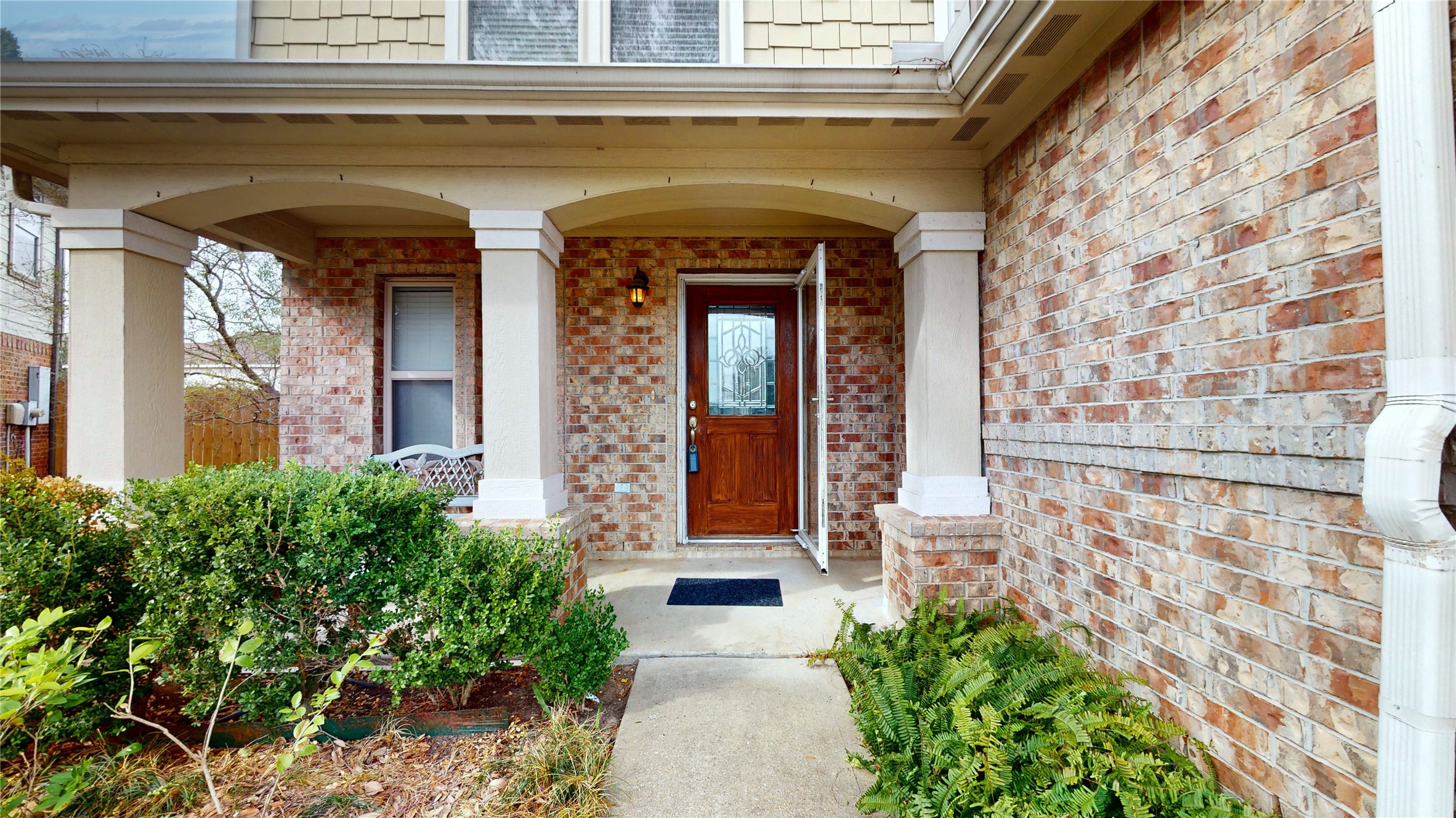 7918 Tupper Bend Court Property Photo 2