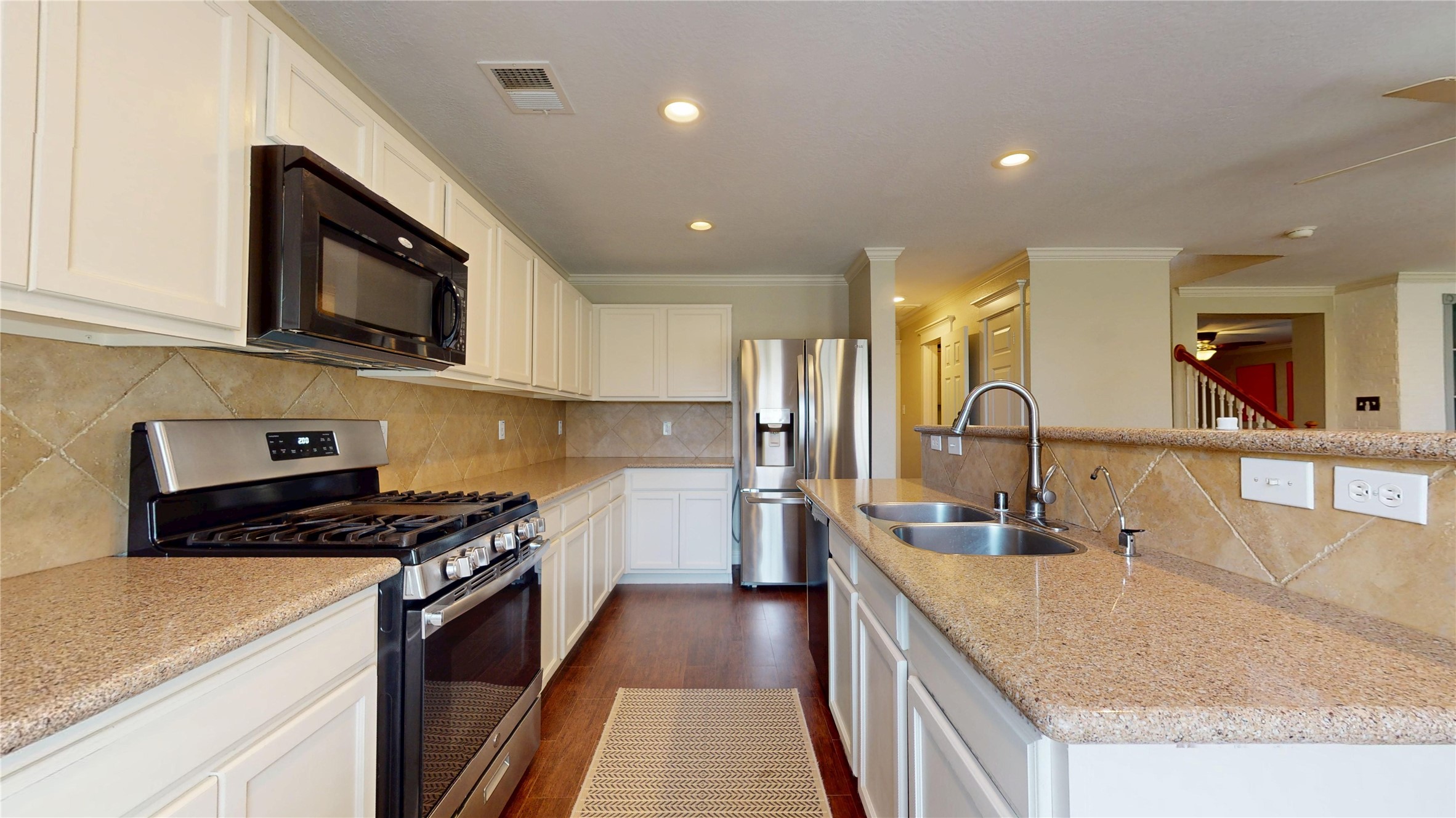 7918 Tupper Bend Court Property Photo 13