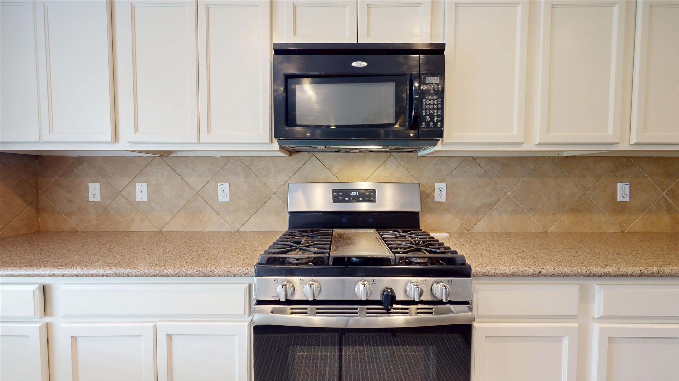 7918 Tupper Bend Court Property Photo 14