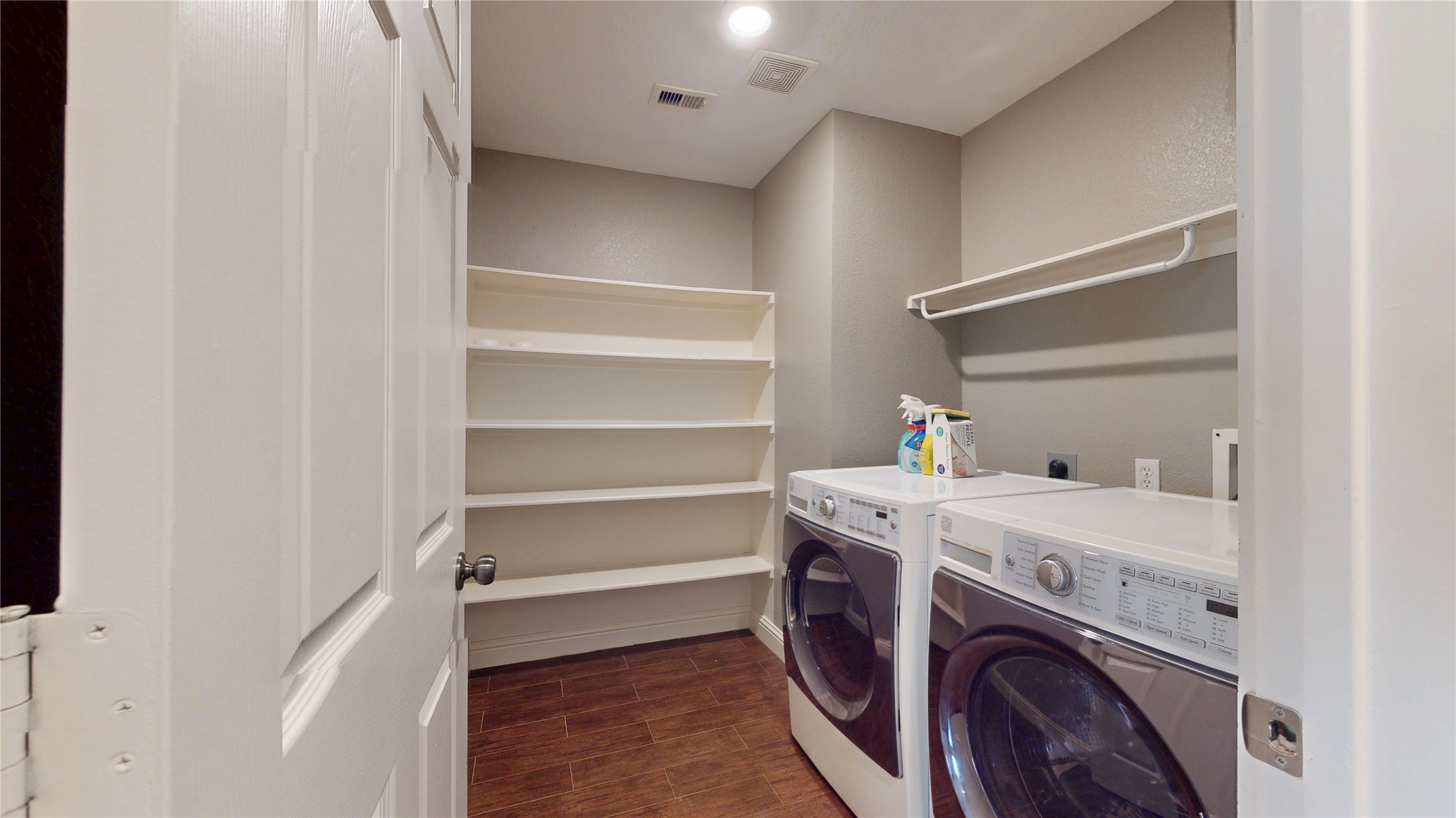 7918 Tupper Bend Court Property Photo 18