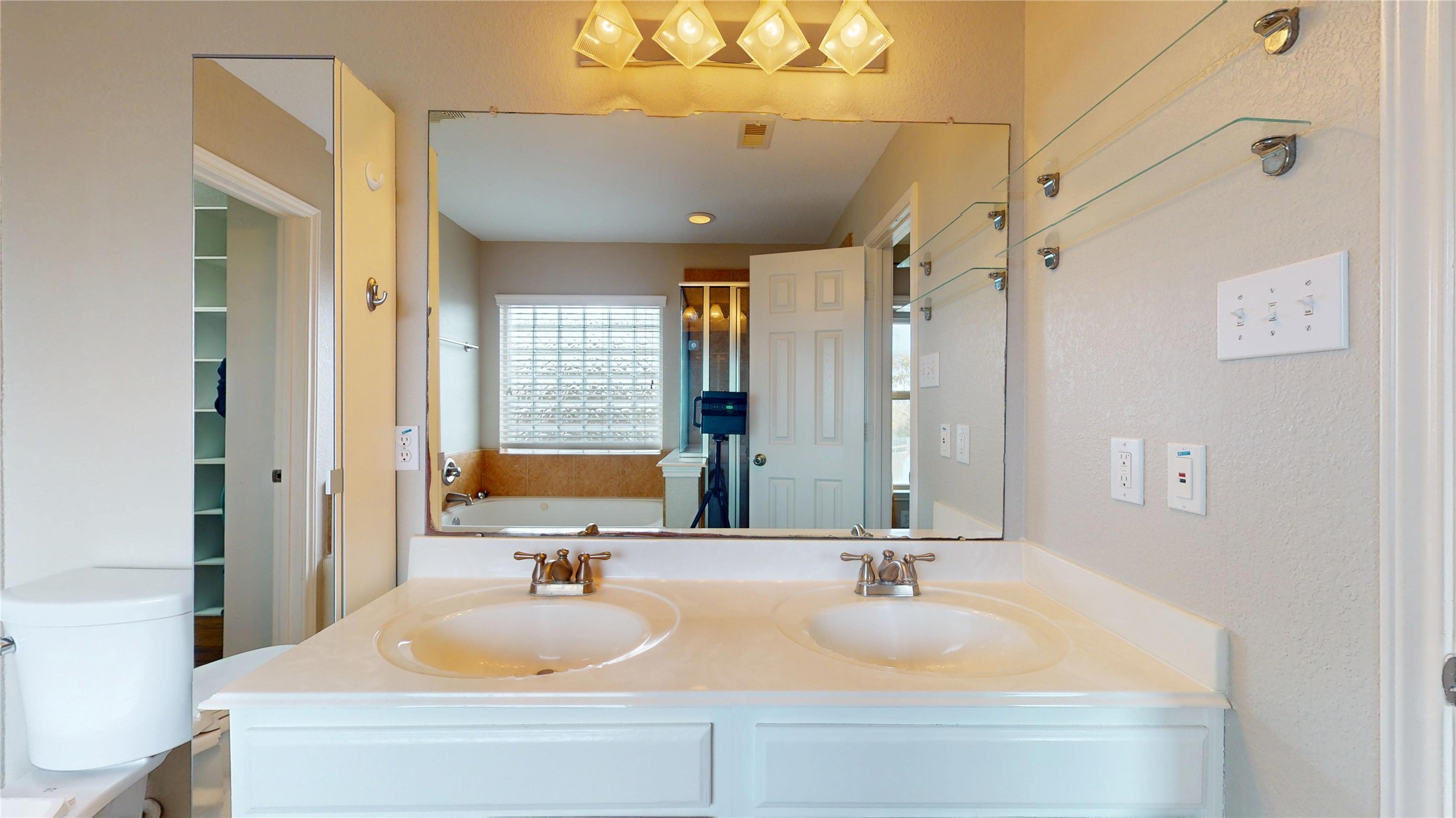 7918 Tupper Bend Court Property Photo 31