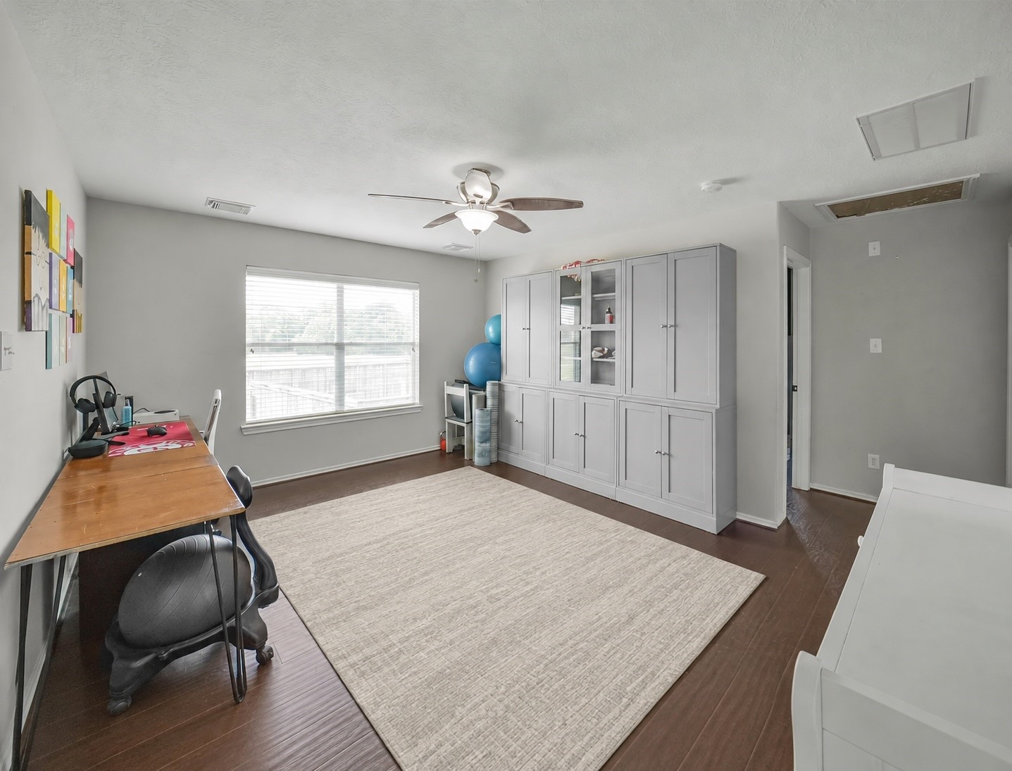 3238 Banksfield Court Property Photo 10