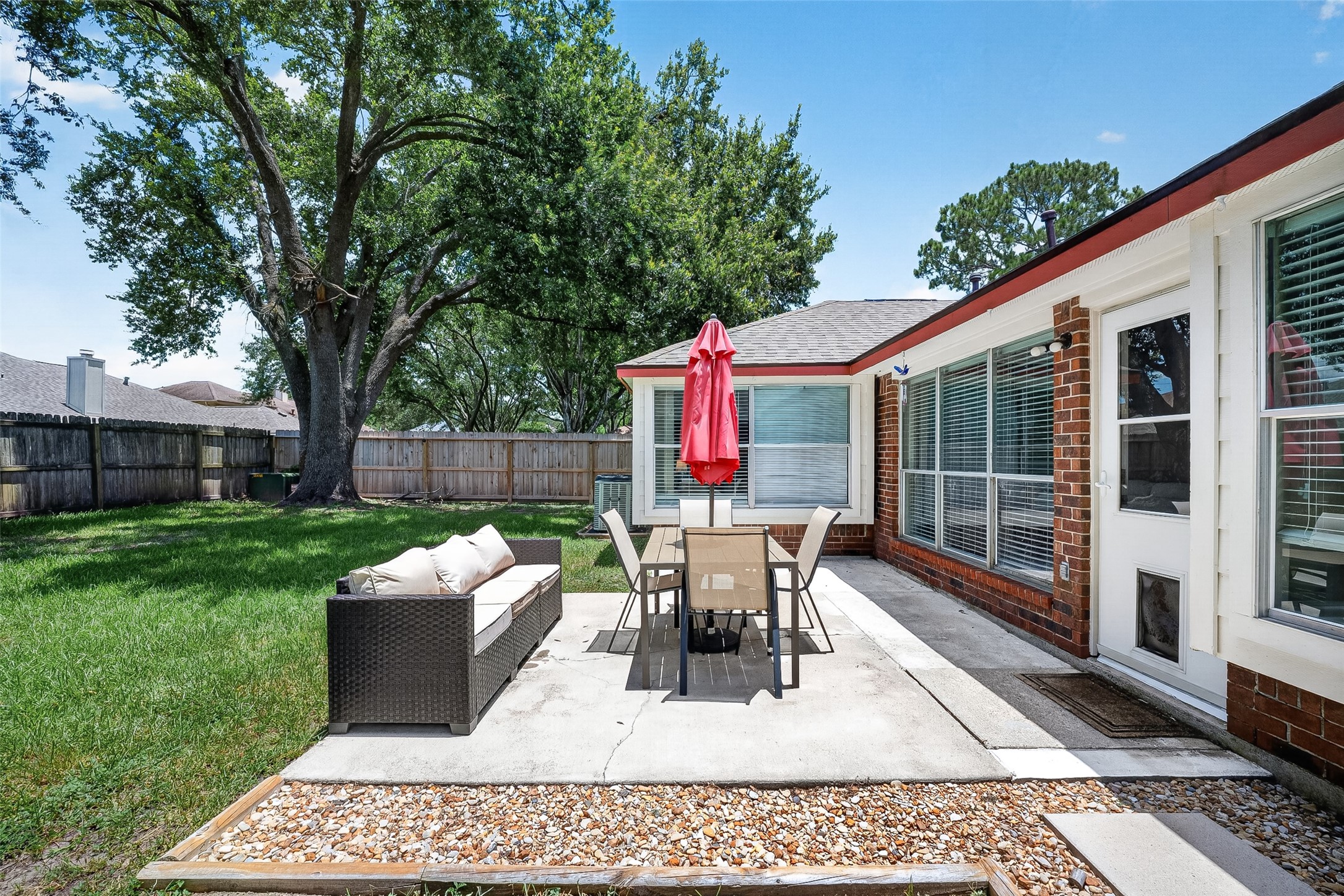 2124 Bennigan Street Property Photo 24