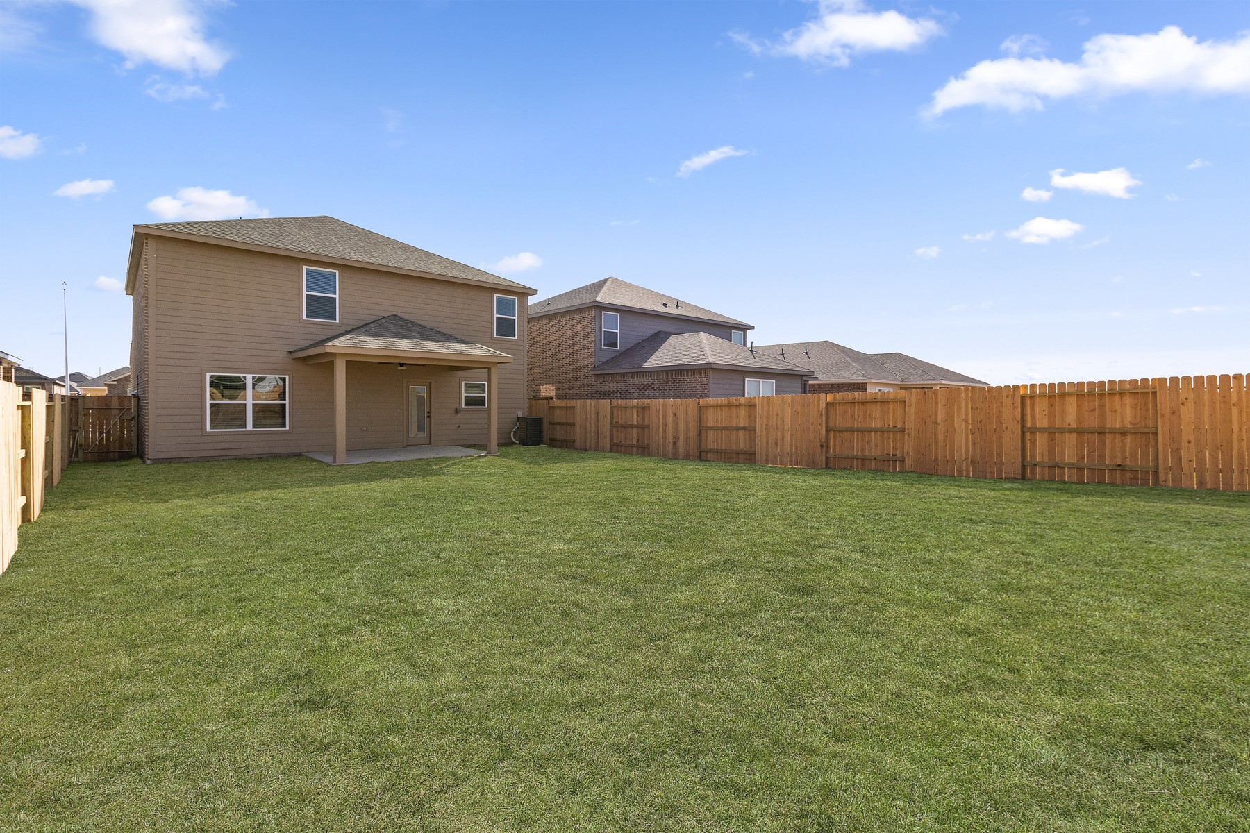 1006 Whispering Winds Drive Property Photo 16