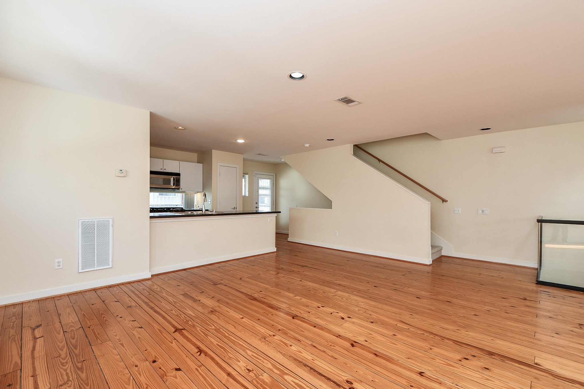 824 Robin Street Property Photo 6