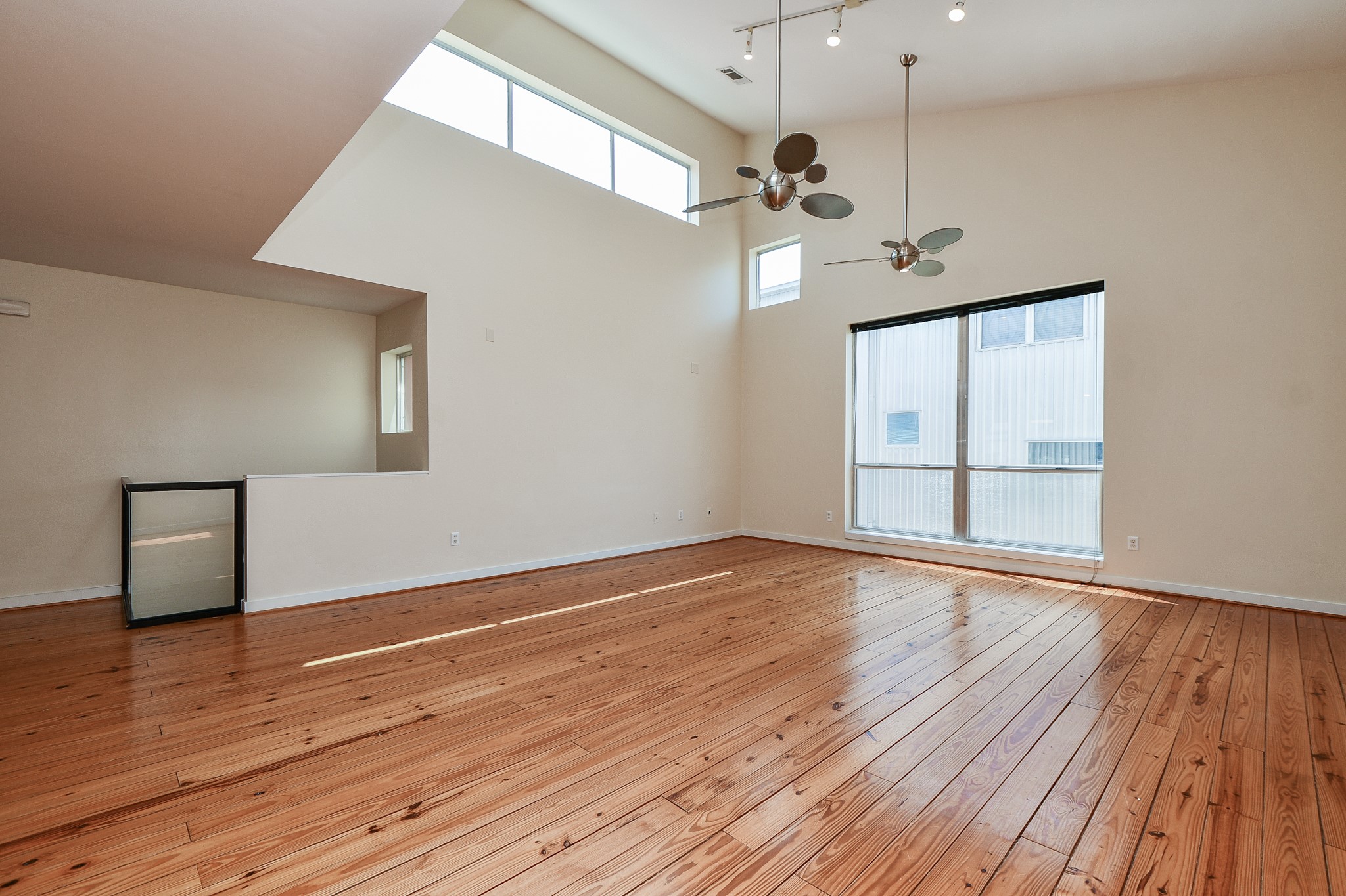 824 Robin Street Property Photo 7