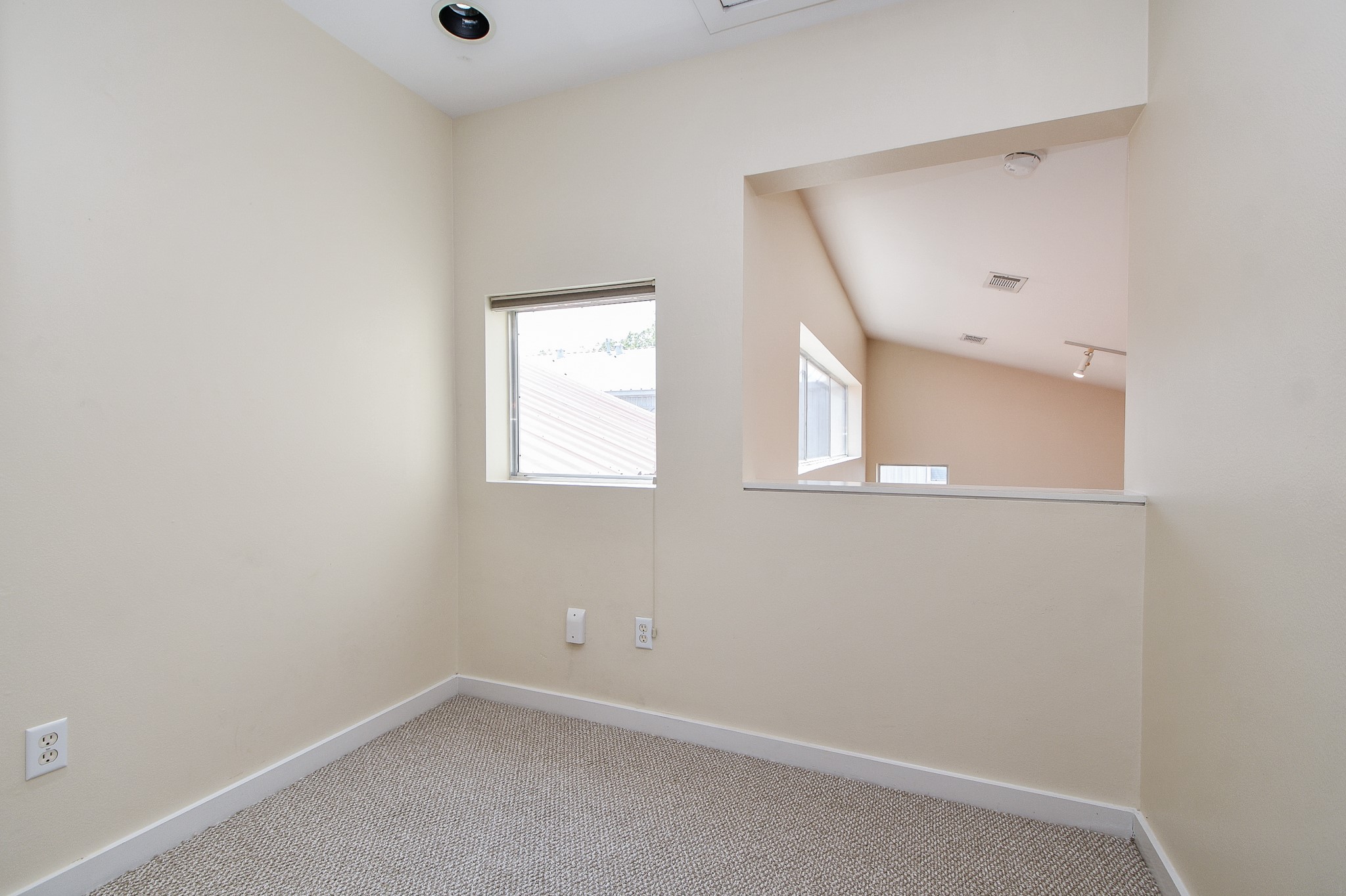 824 Robin Street Property Photo 22