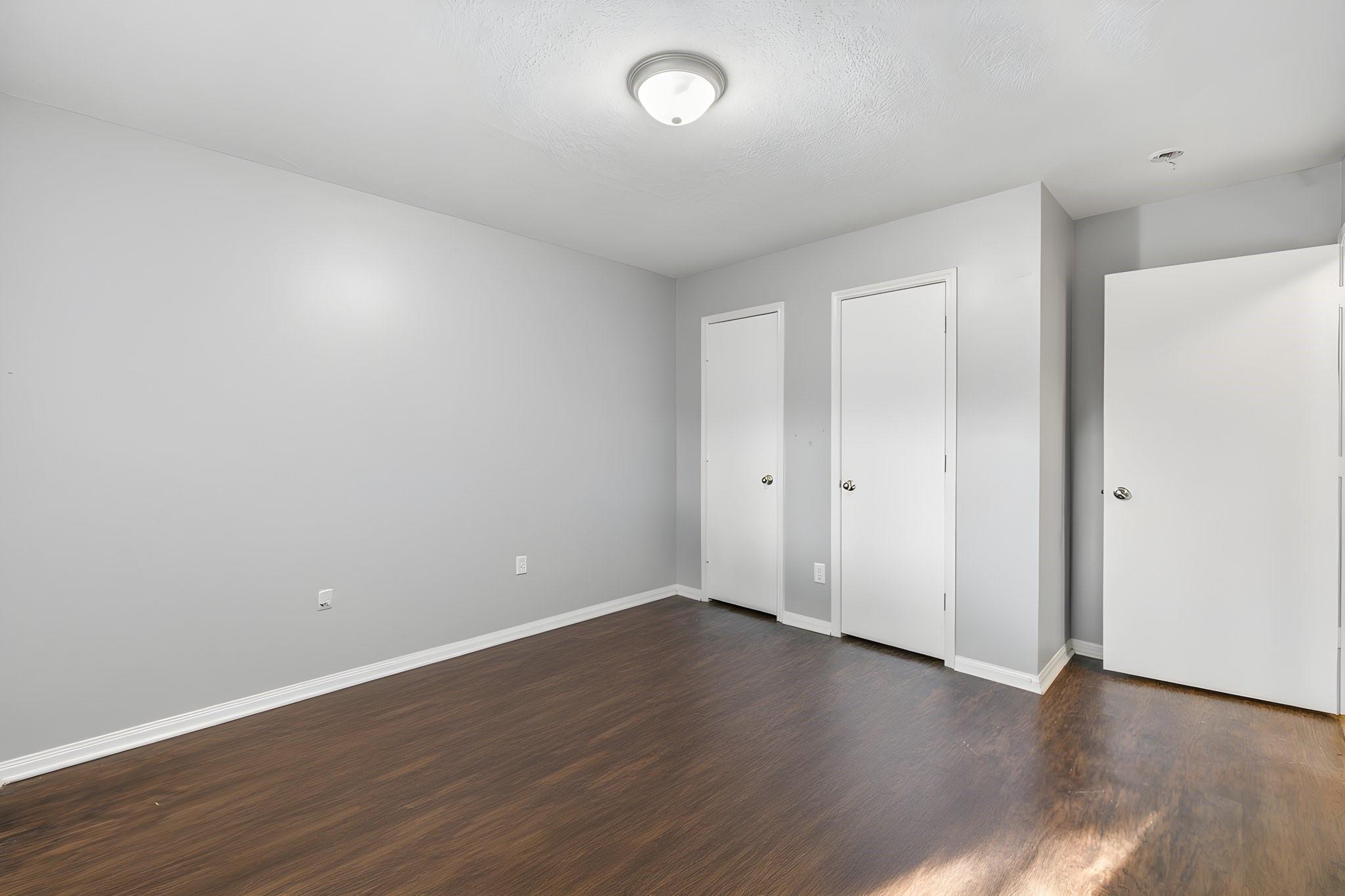 18403 Maple Mill Drive Property Photo 32