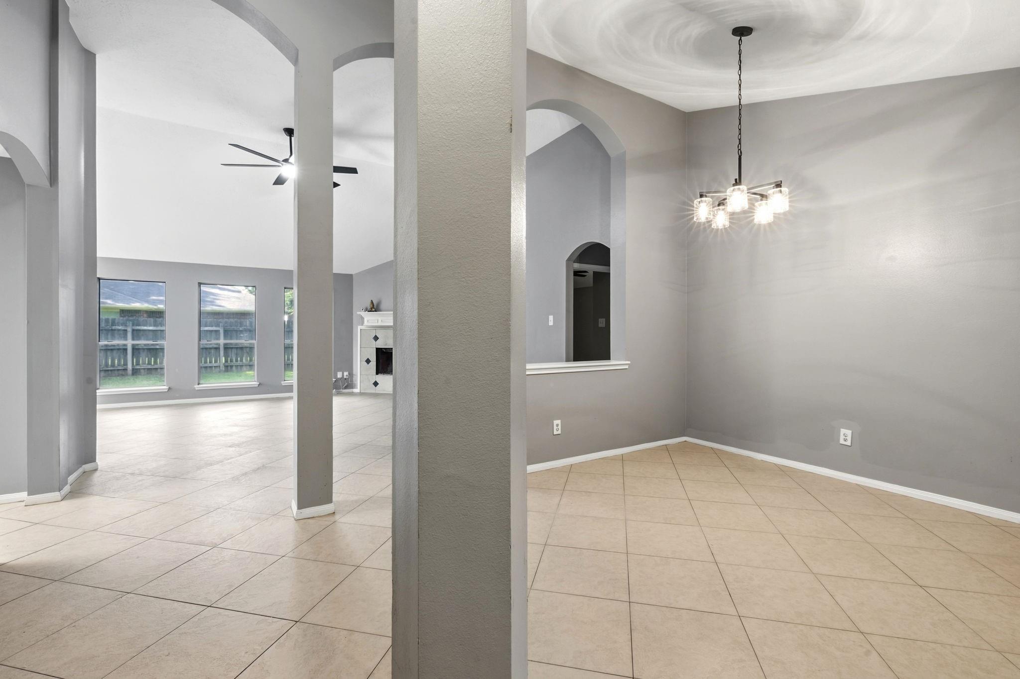 18403 Maple Mill Drive Property Photo 34